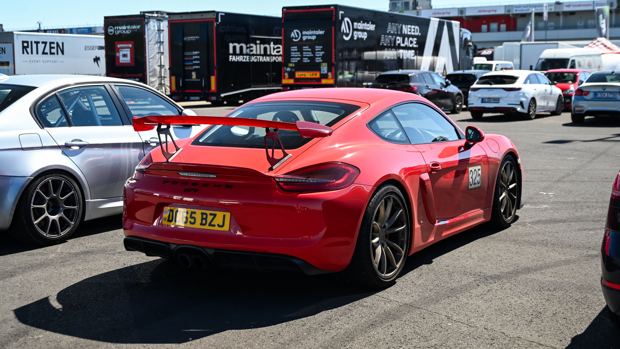 Porsche Cayman GT4 - DC65BZJ (GB)
