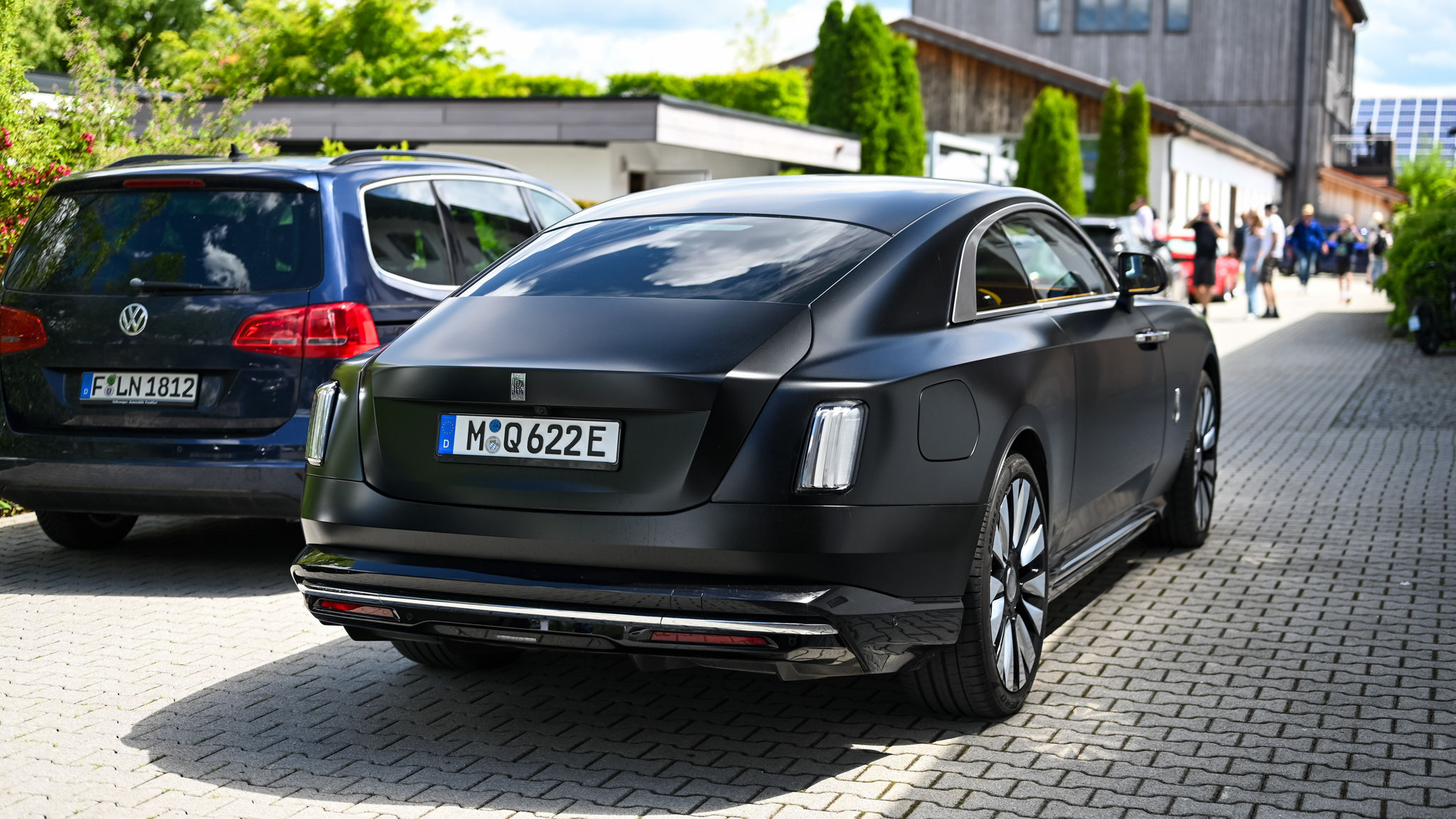 Rolls Royce Spectre - M-Q622E