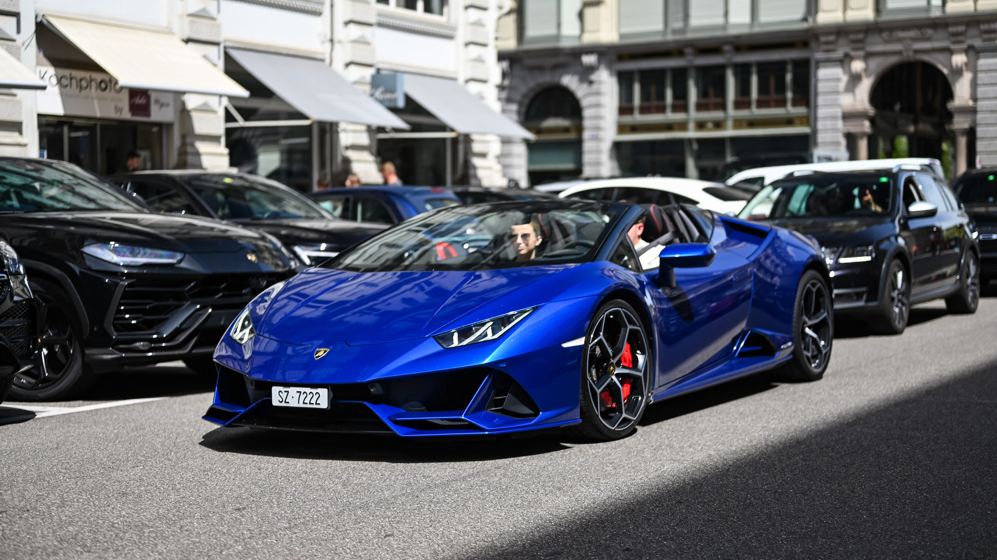 Lamborghini Huracan Evo Spyder - SZ7222 (CH)