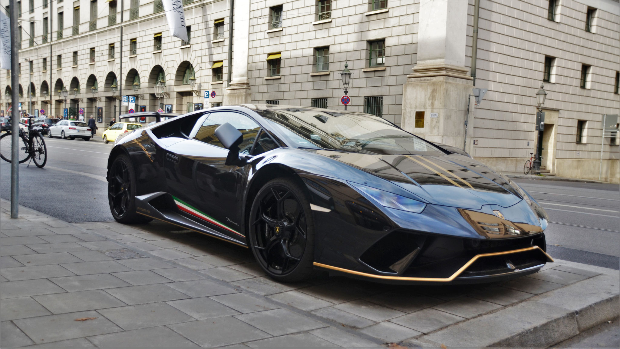 Lamborghini Huracan Performante M-LP640