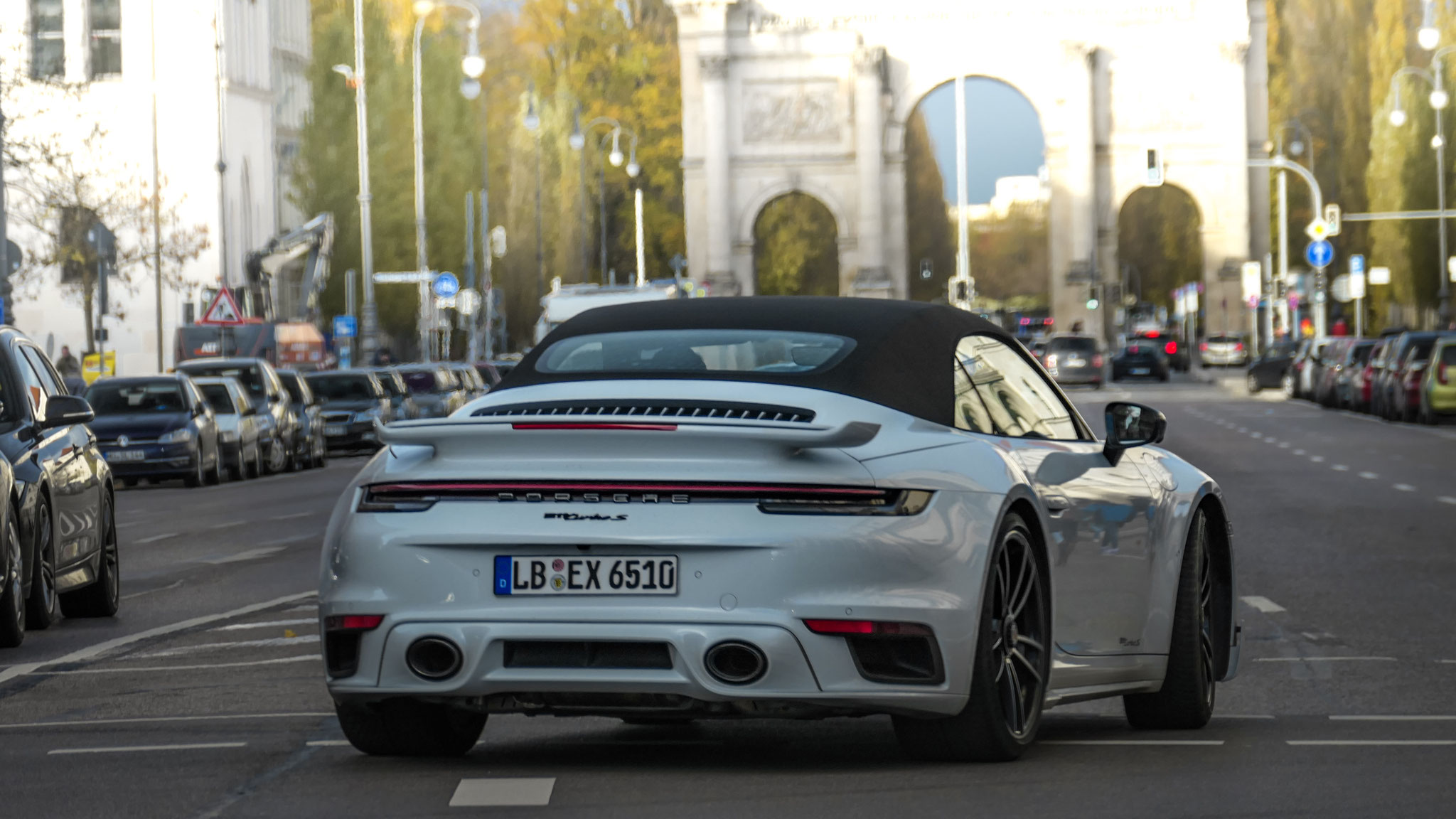 Porsche 992 Turbo S Cabrio - LB-EX6510