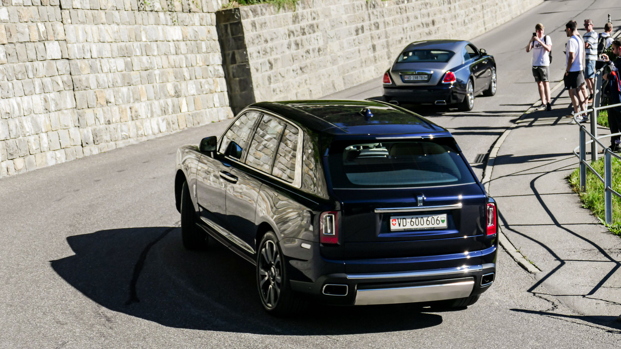 Rolls Royce Cullinan - NW600606 (CH)