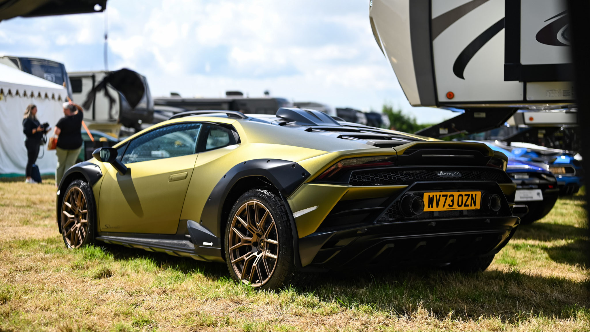 Lamborghini Huracan Sterrato - WV73OZN (GB)