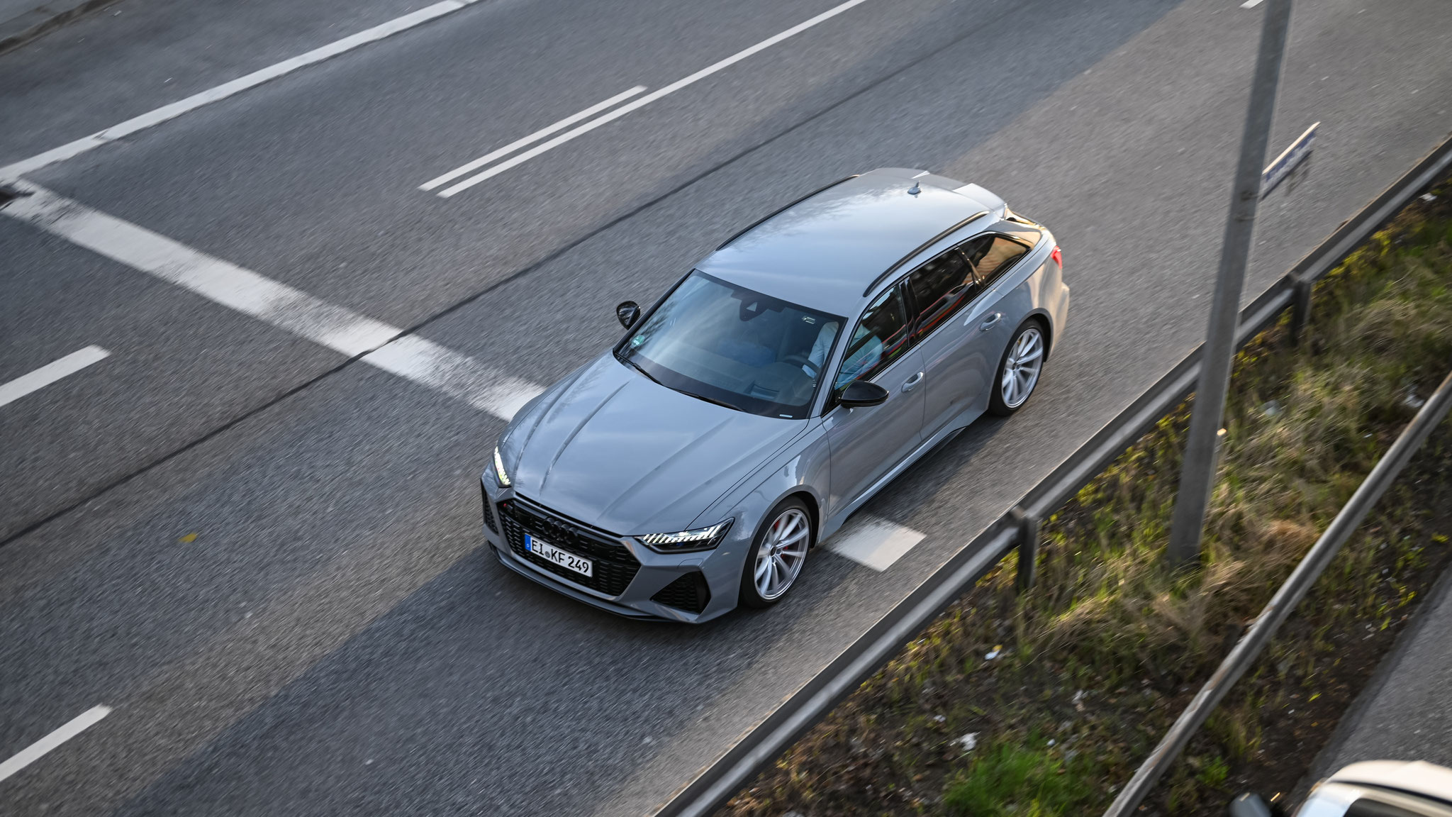 Audi RS6 - EI-KF249