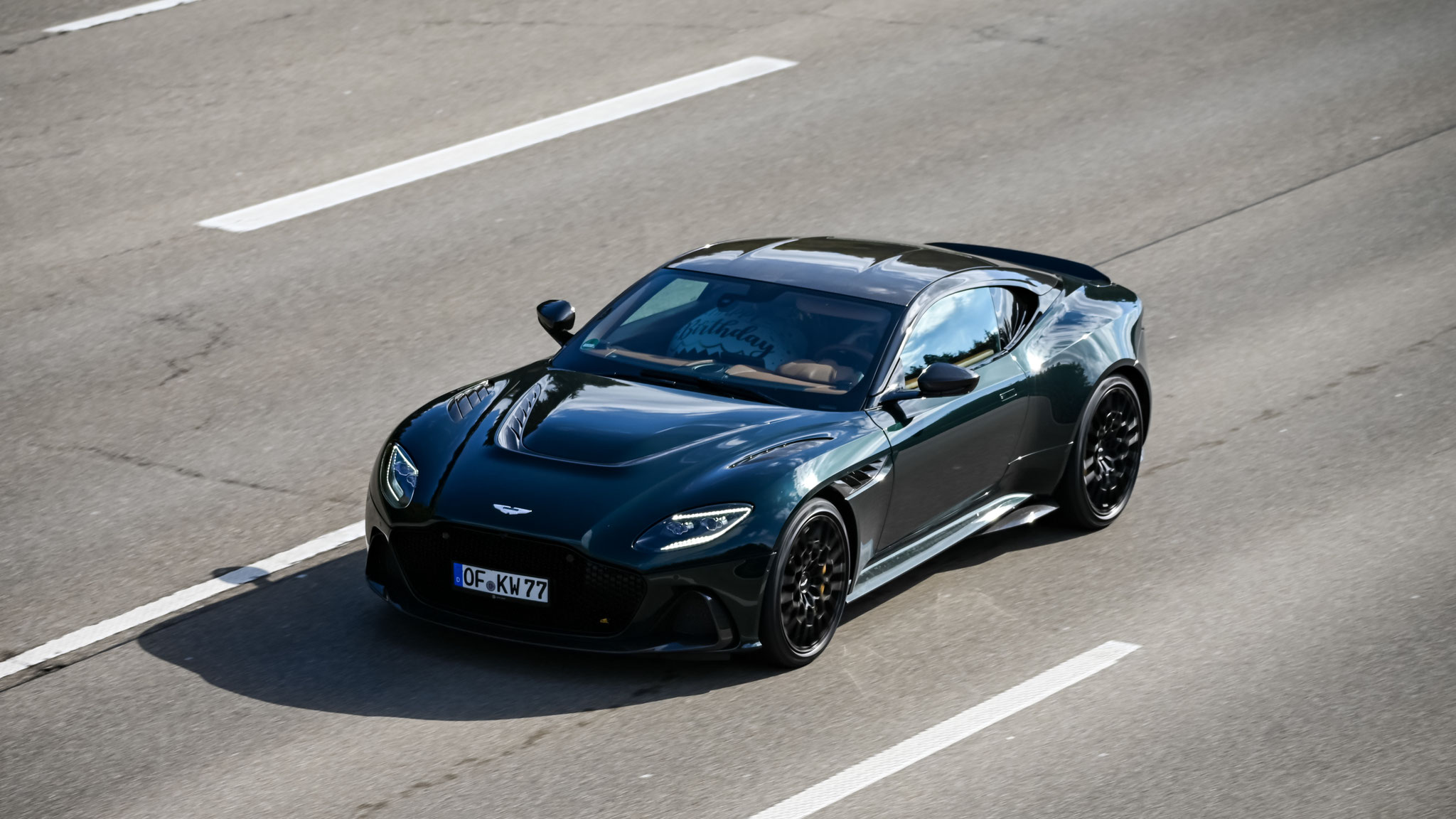 Aston Martin DBS 770 Ultimate - 