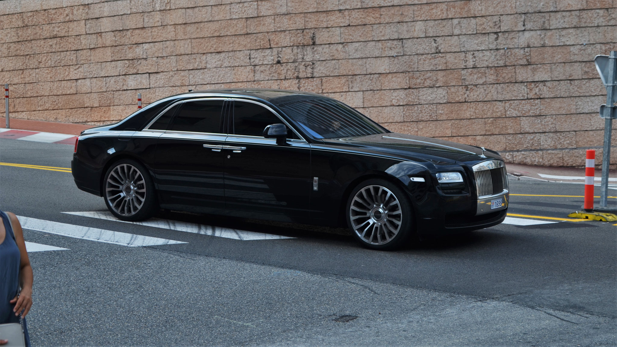 Rolls Royce Ghost - 1699 (MC)