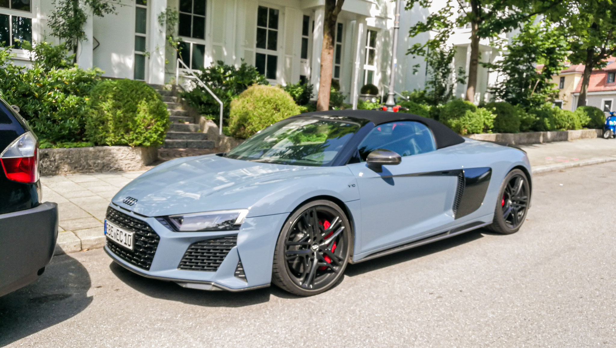 Audi R8 V10 Spyder - EBE-EC10