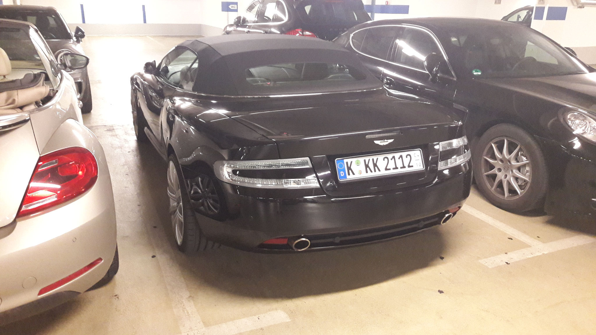 Aston Martin DB9 Volante - K-KK2112