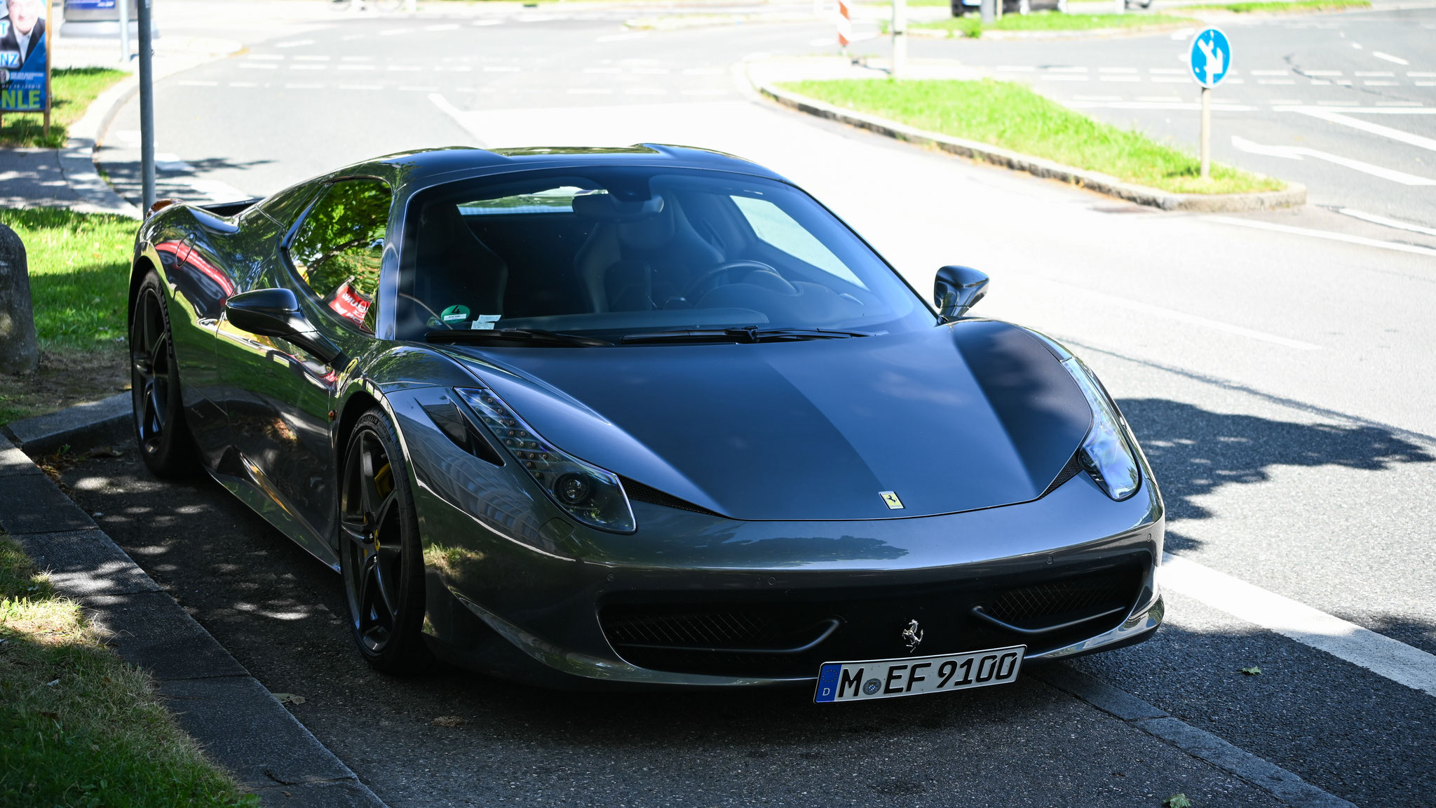 Ferrari 458 Spider - M-EF9100