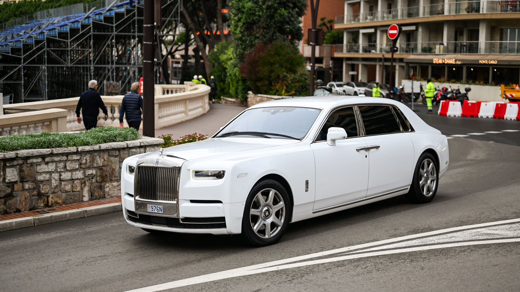 Rolls Royce Phantom - 976N (MC)