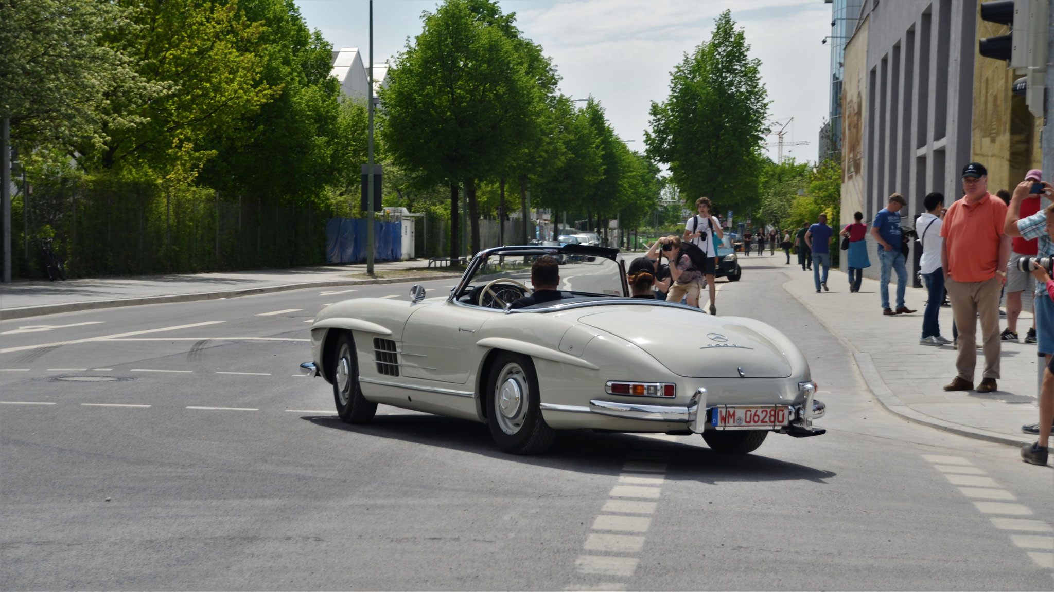 Mercedes 300SL Roadster - WN-06280