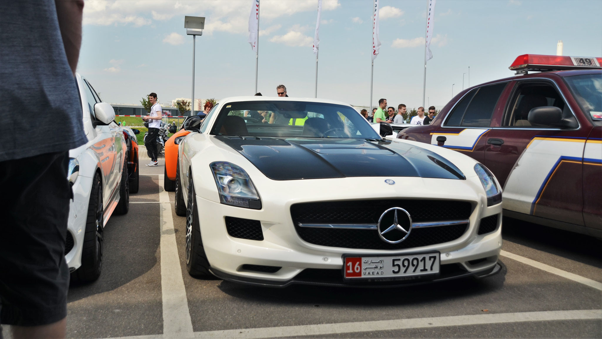 AMG SLS Final Edition - 1659917 (UAEAD)