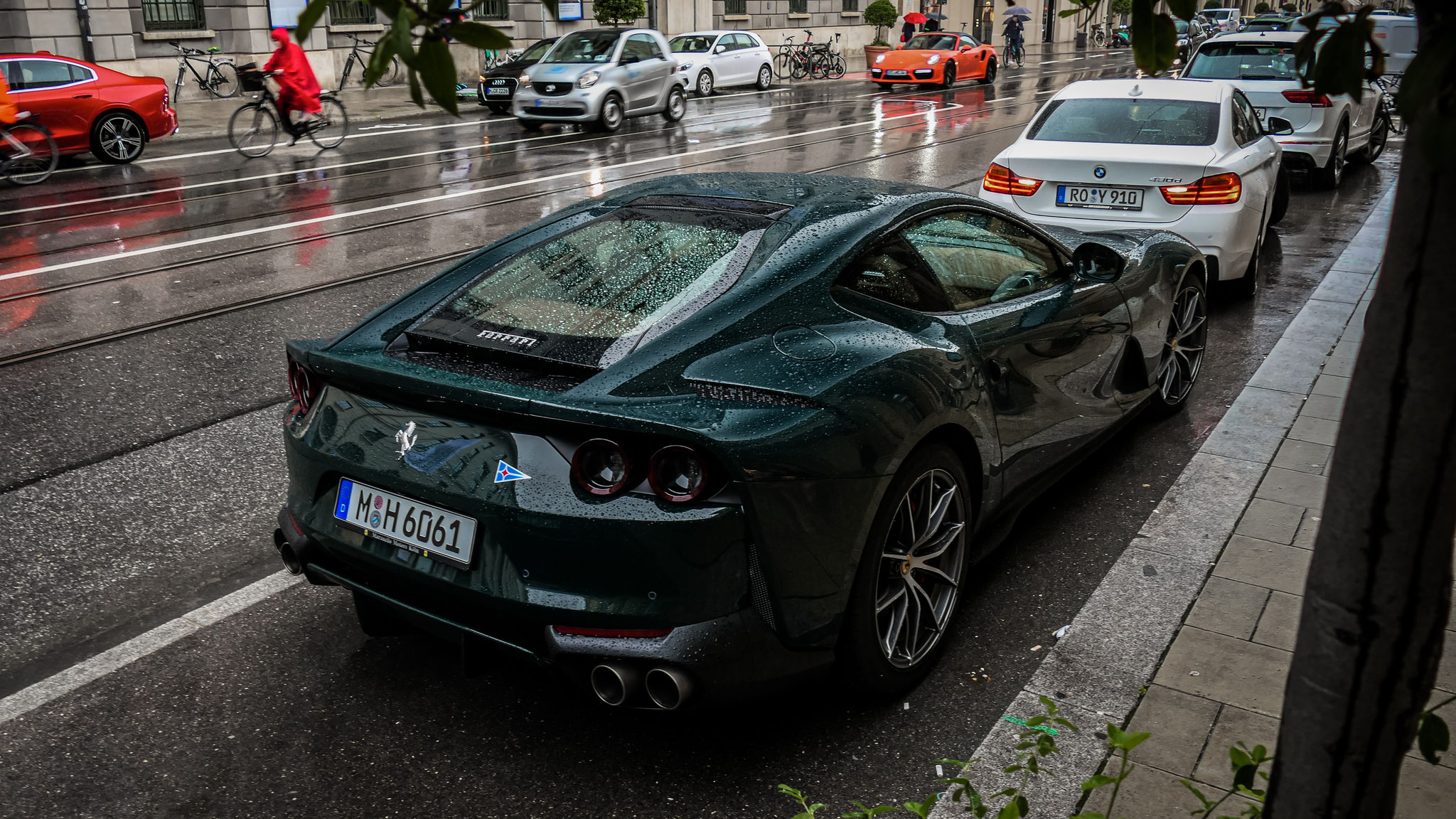 Ferrari 812 Superfast - M-H6061