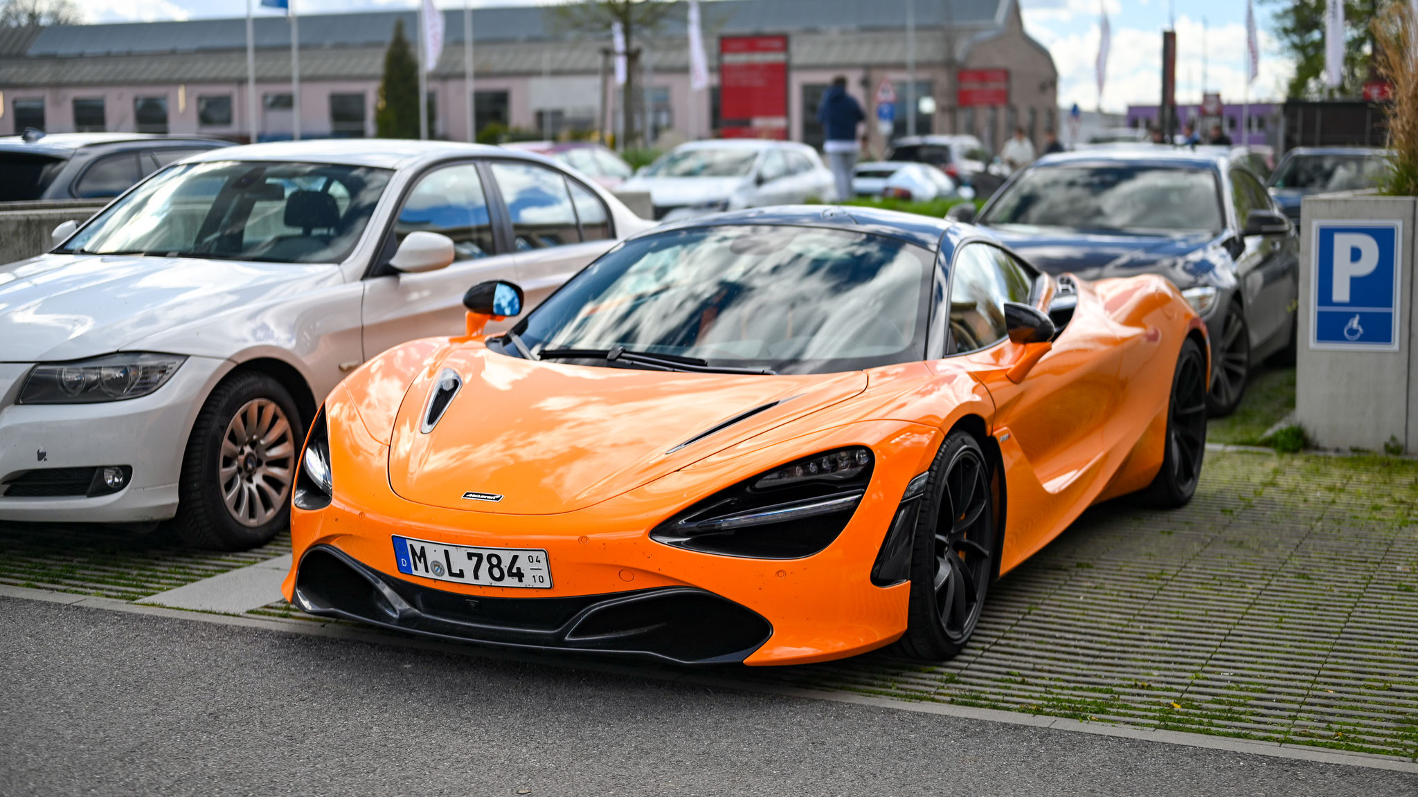 McLaren 720S - M-L784