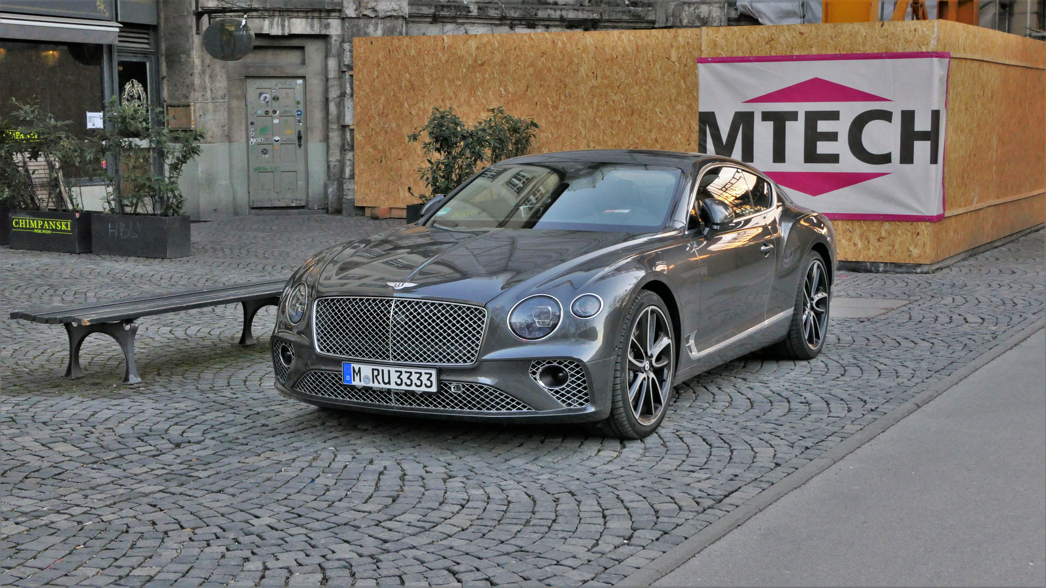 Bentley Continental GT - M-RU3333