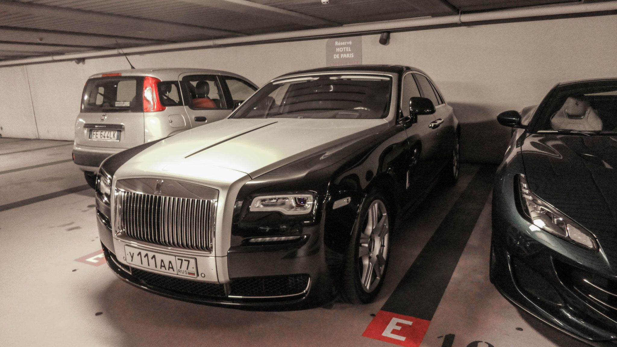 Rolls Royce Ghost Series II - Y111AA-77 (RUS)