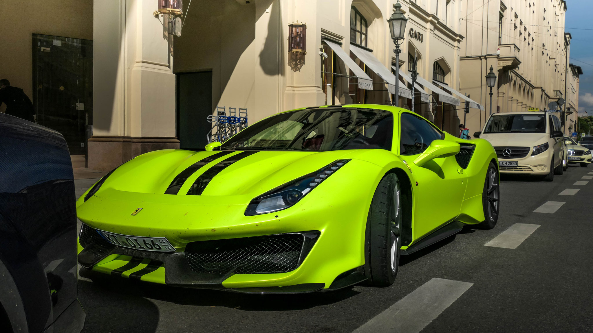 Ferrari 488 Pista - KT-OI66