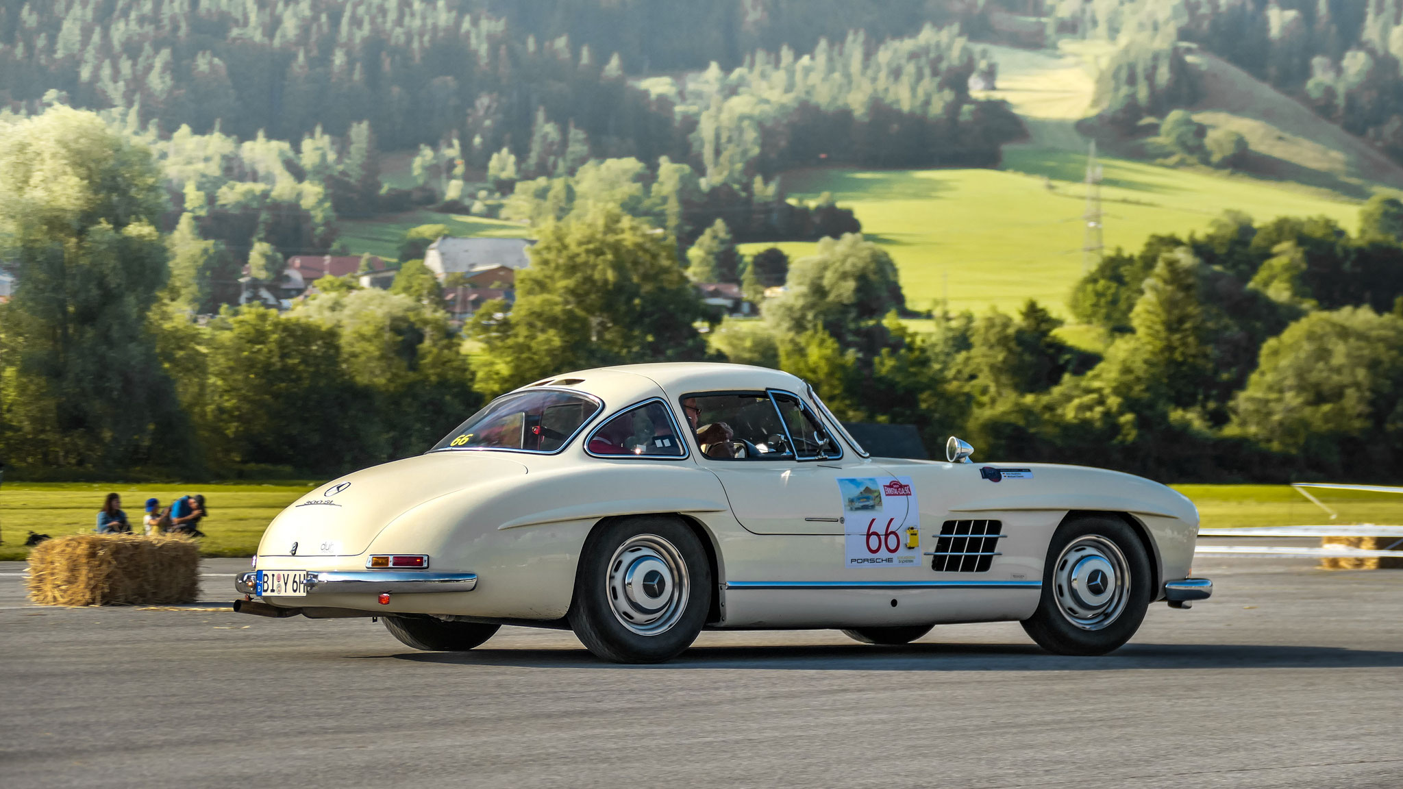 Mercedes 300SL  - BI-Y6H