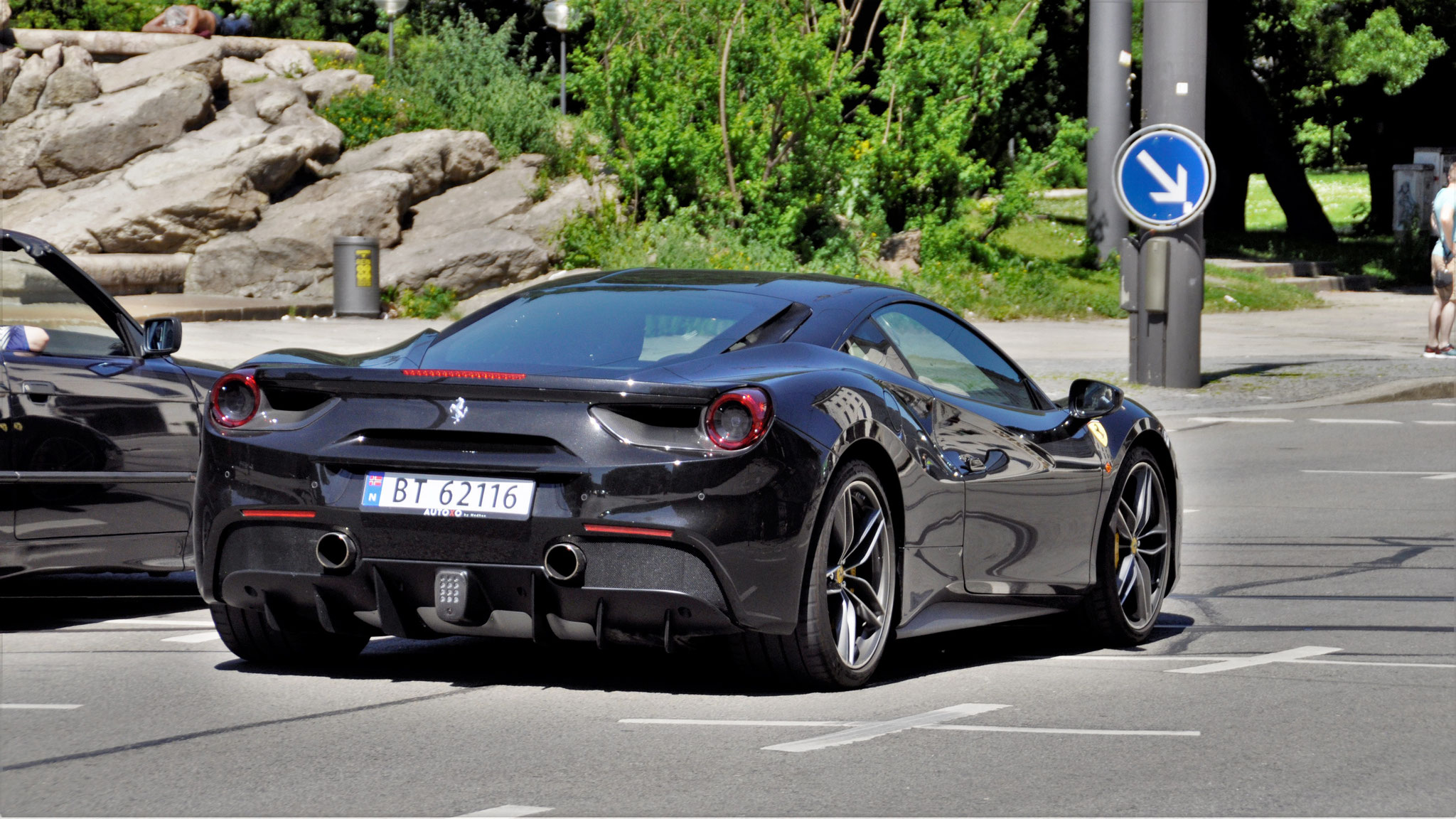Ferrari 488 GTB - BT62116 (NOR)
