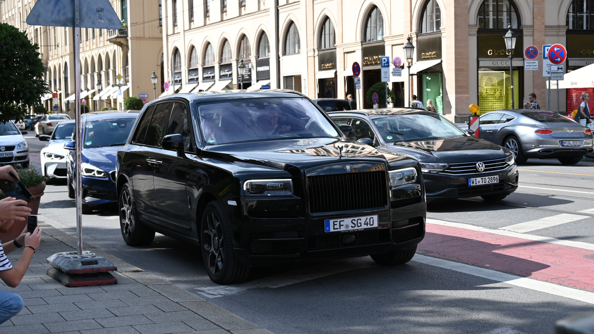 Rolls Royce Cullinan - EF-SG40