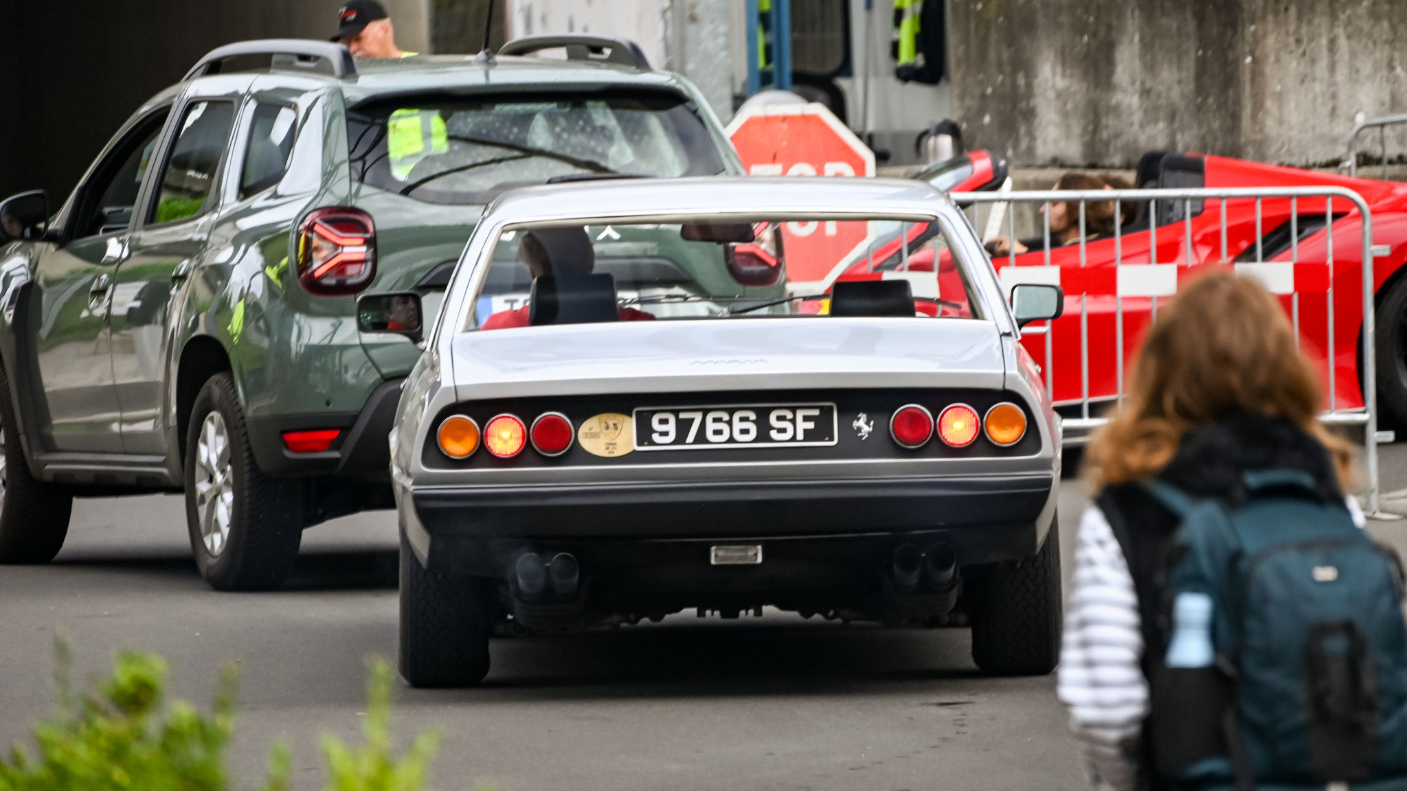 Ferrari 365 GT4 - 9766SF (GB)
