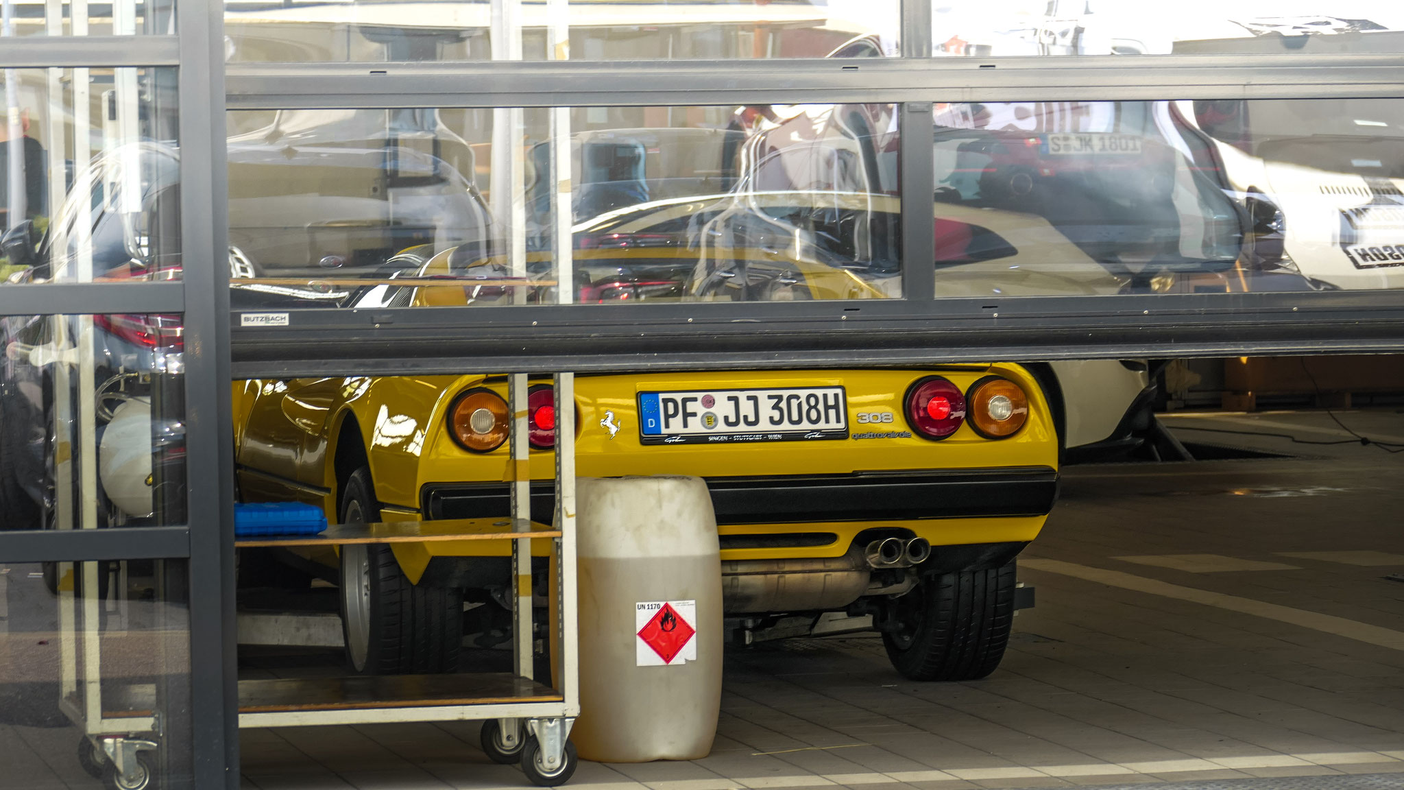 Ferrari 308 GTS - PF-JJ308H