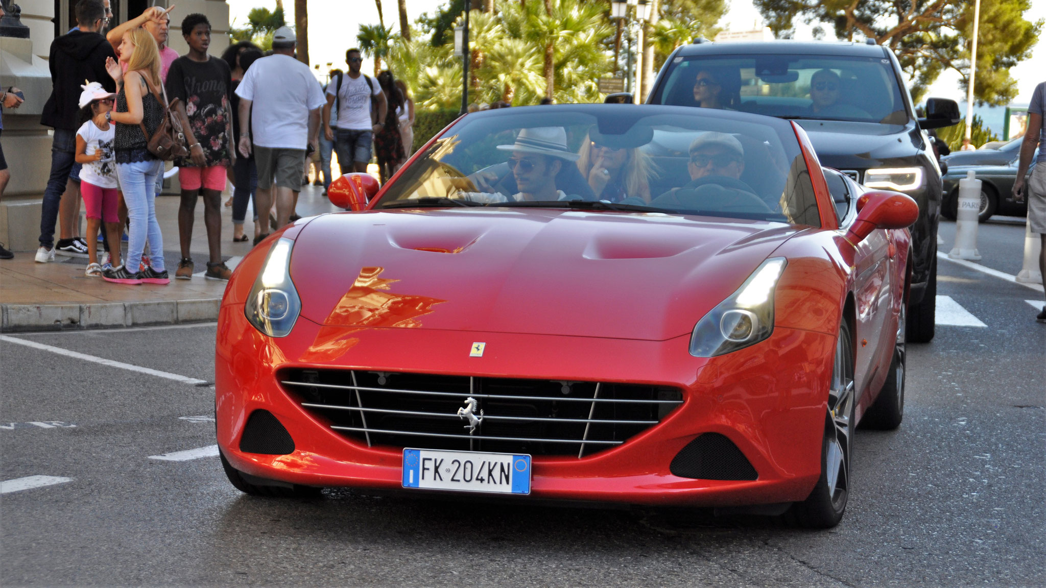 Ferrari California T - FK204KN (ITA)