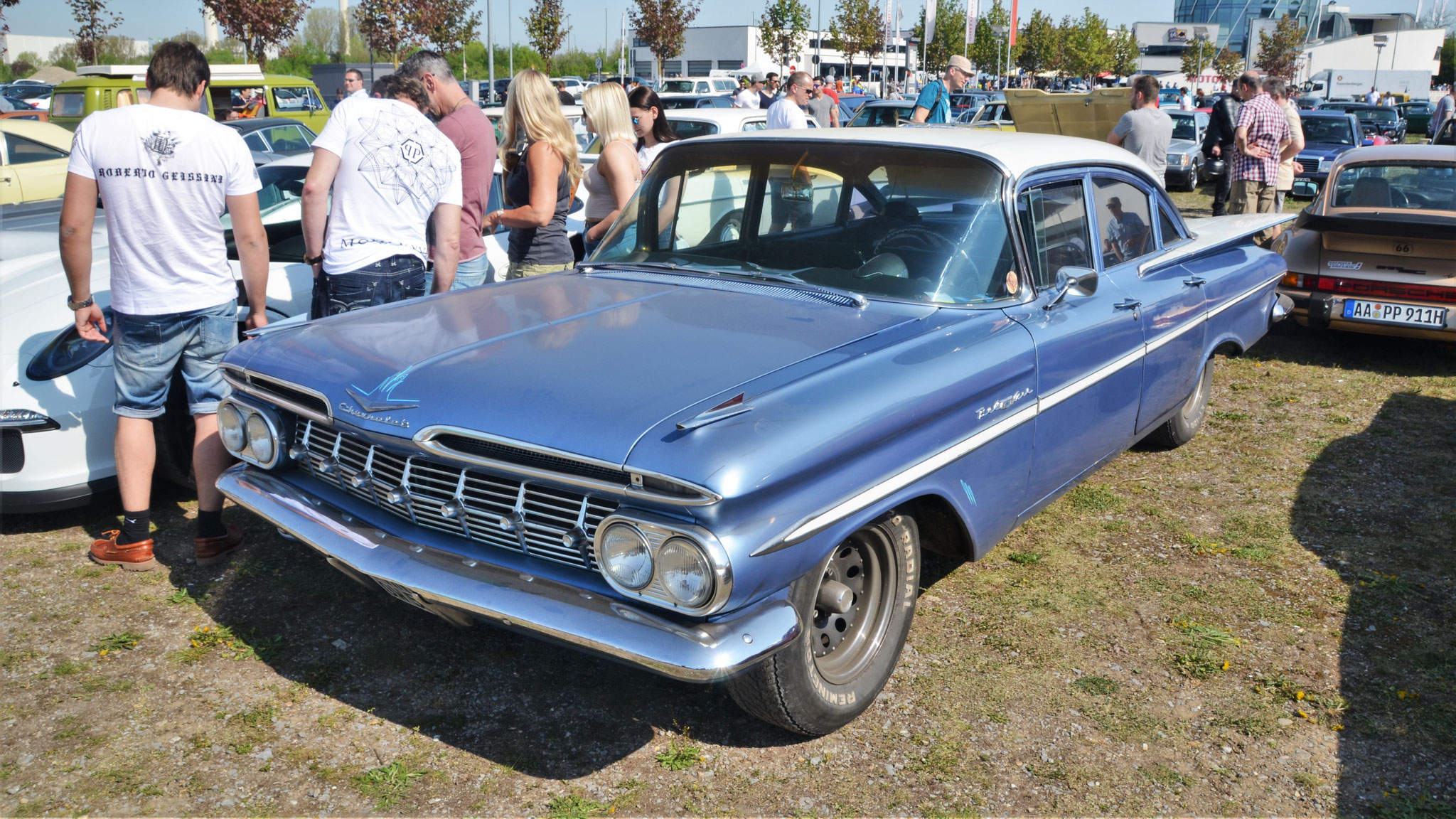 Chevrolet Impala 4-door 