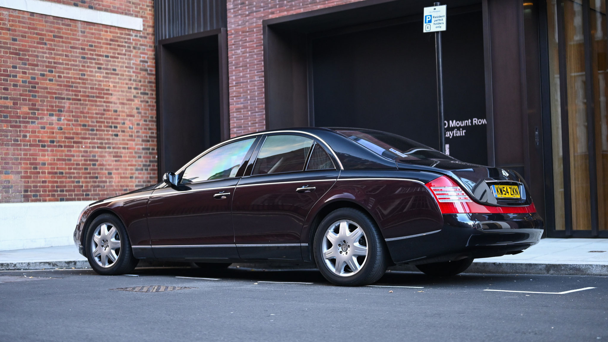 Maybach 57S - KW54ZKN (GB)