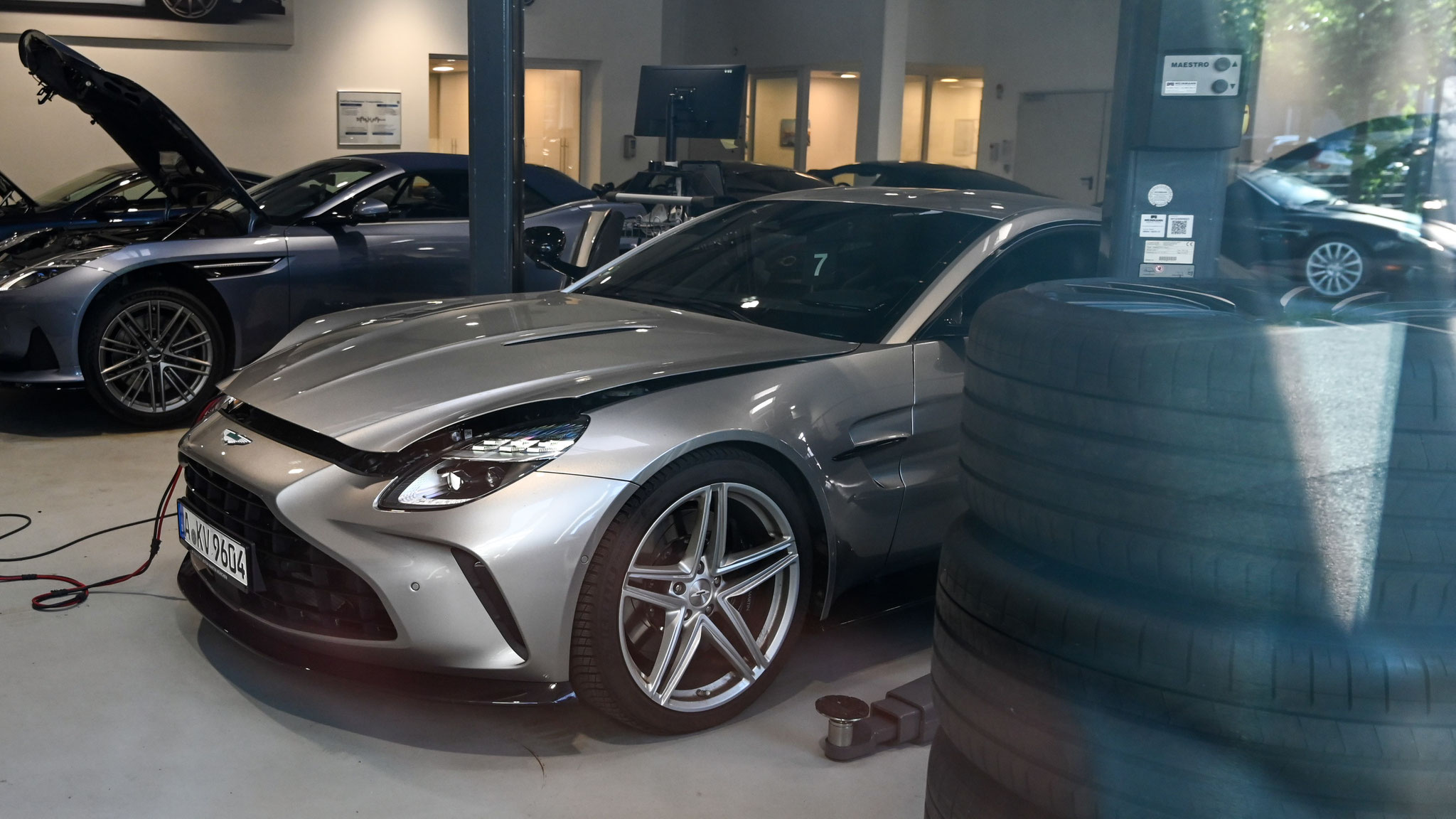 Aston Martin Vantage - A-KV9604