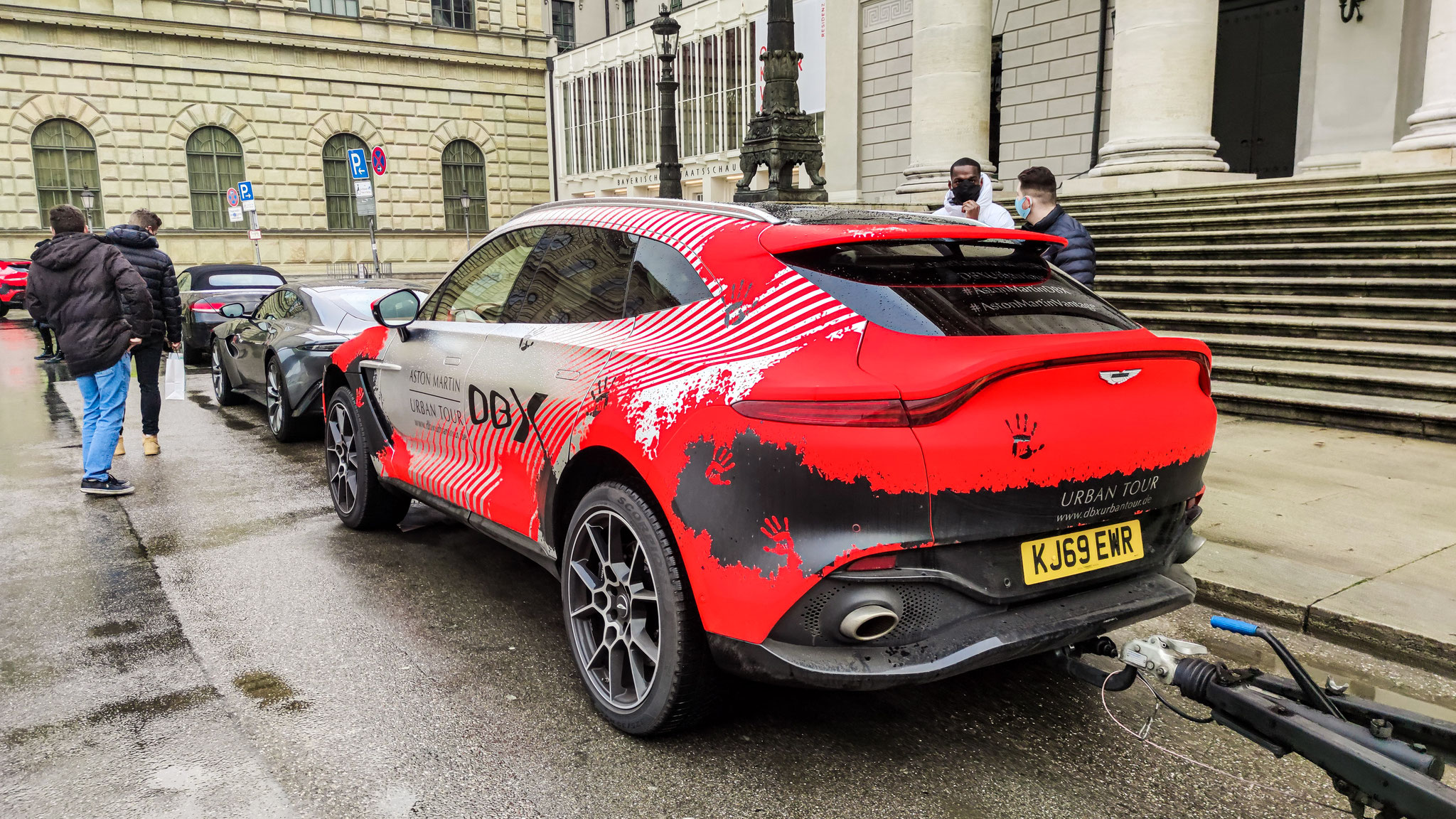 Aston Martin DBX - KJ69EWR (GB)