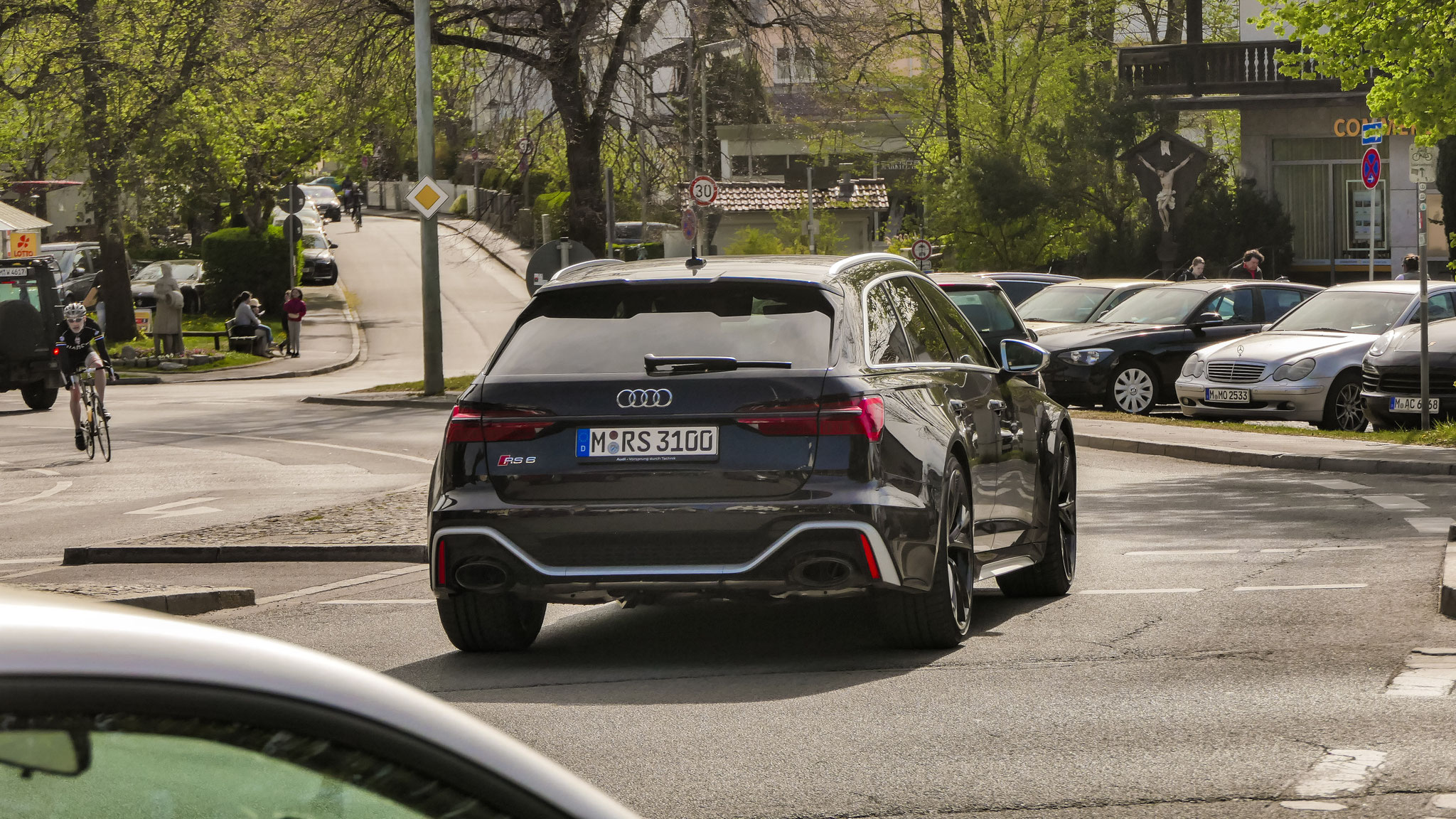 Audi RS6 - M-RS3100