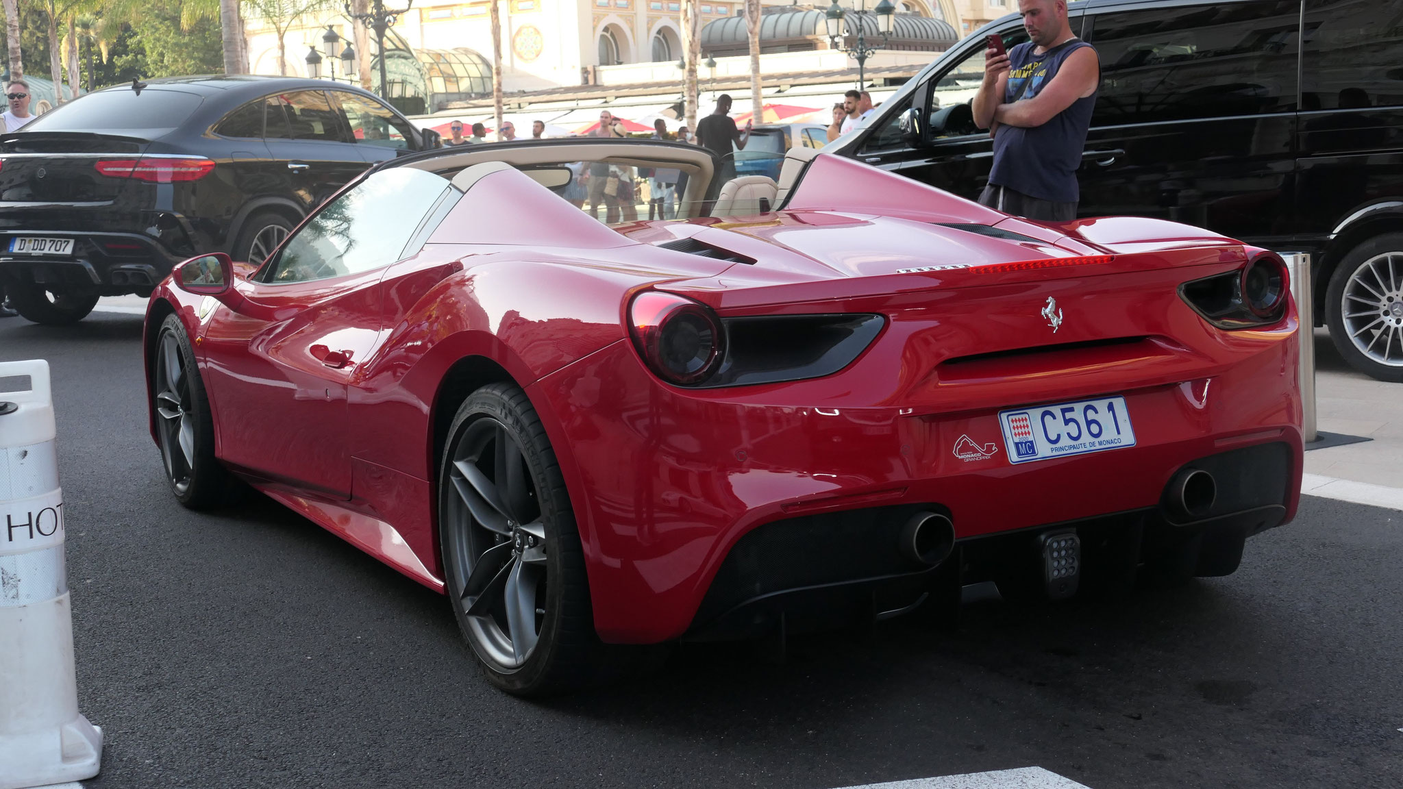 Ferrari 488 Spider - C561 (MC)