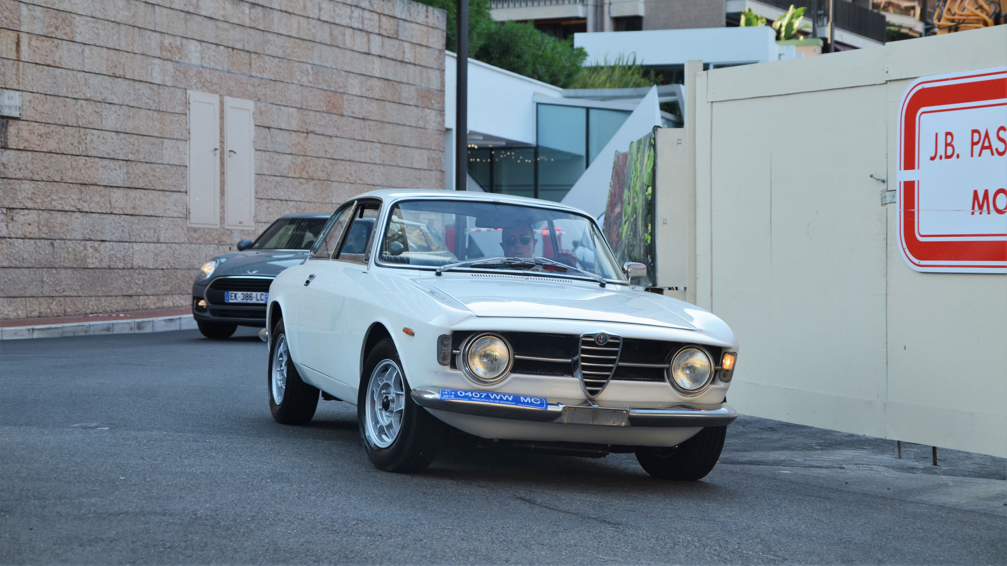Alfa Romeo Giulia Sprint GT - 0407WWMC (MC)