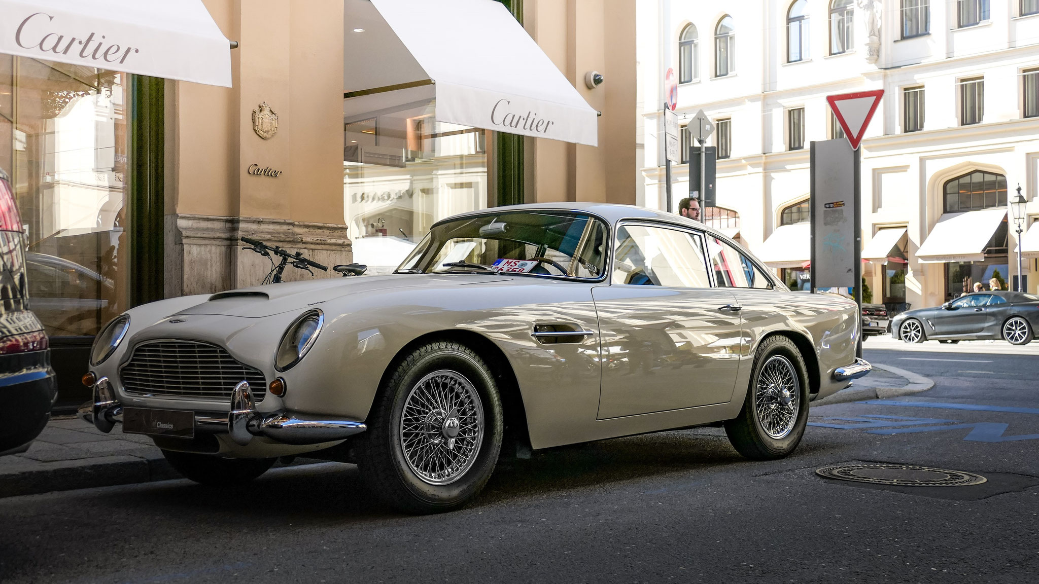 Aston Martin DB4 - MS-06358