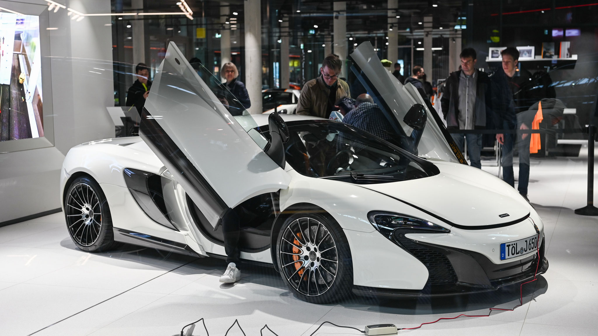 McLaren 650S - TÖL-J650