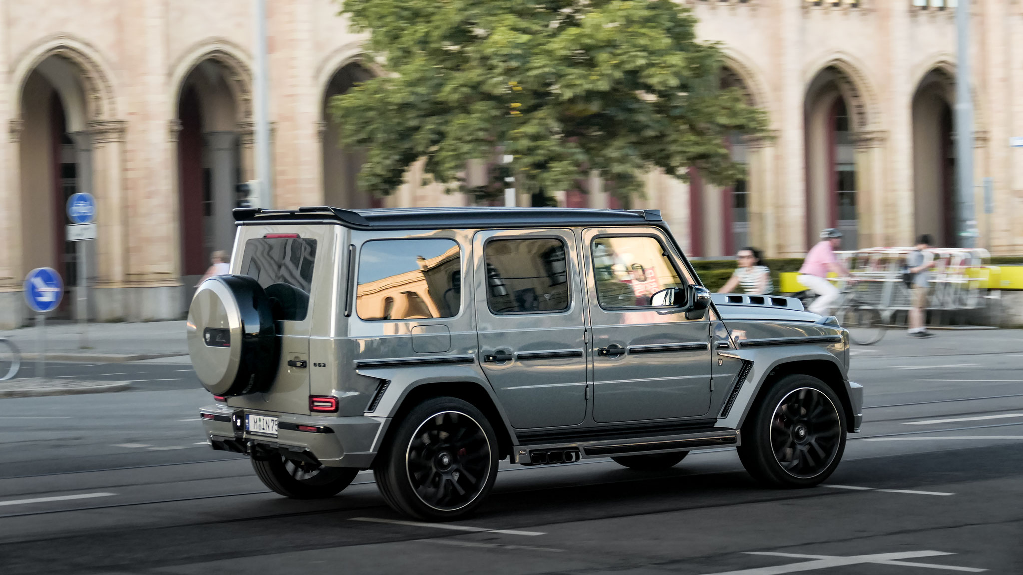 Brabus G63 - M-IN75