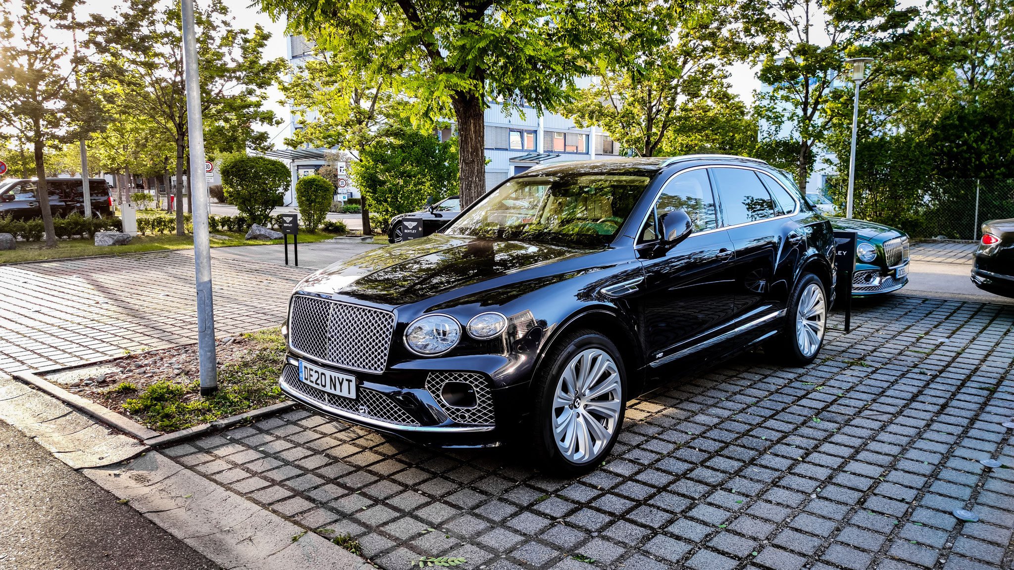 Bentley Bentayga - DE20NYT (GB)