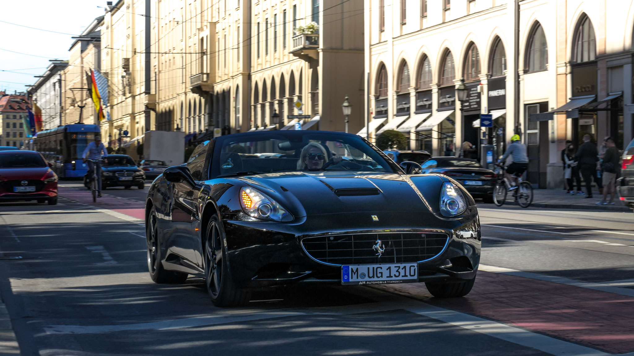 Ferrari California - M-UG1310