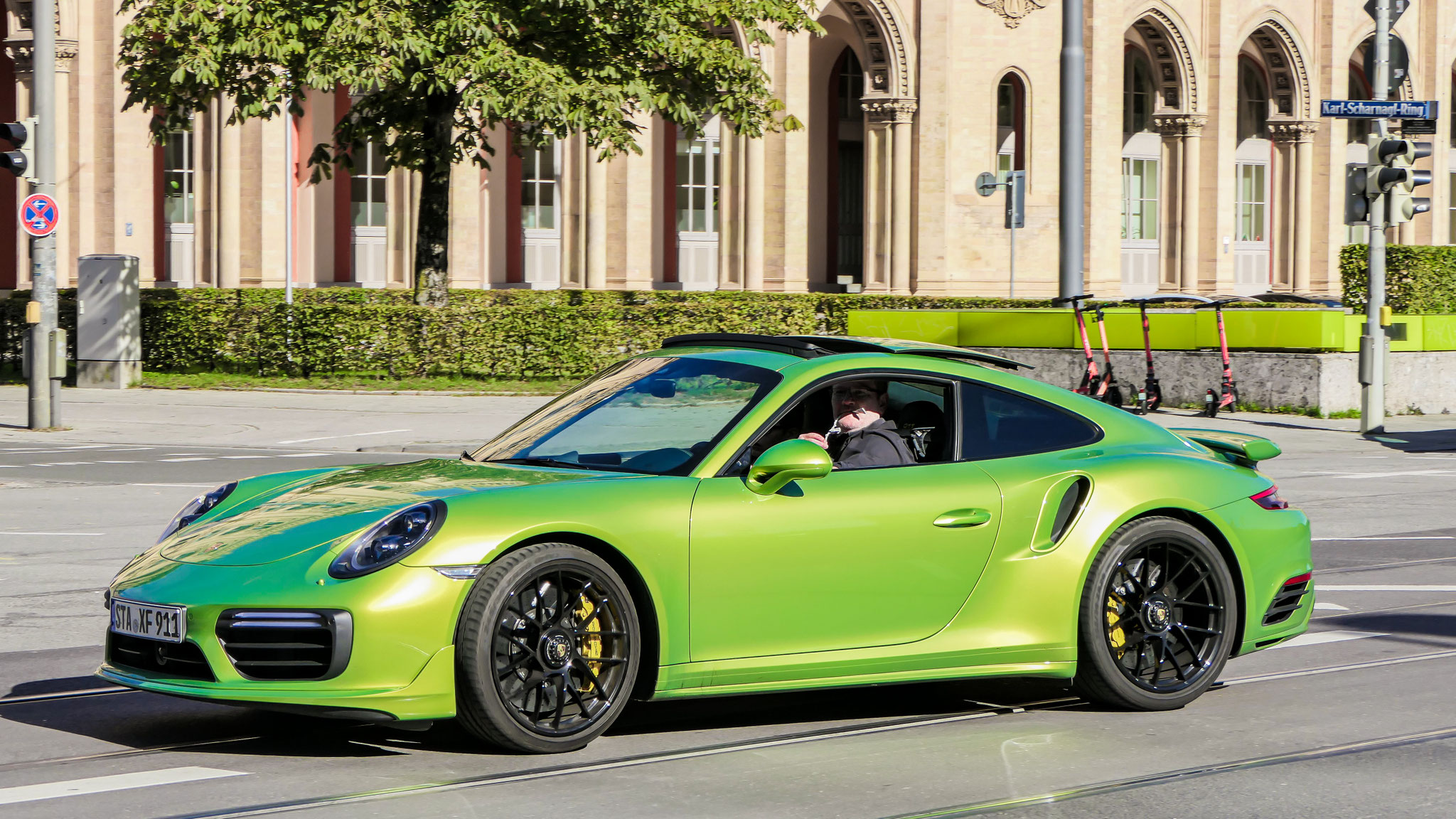 Porsche 911 Turbo S - STA-XF911