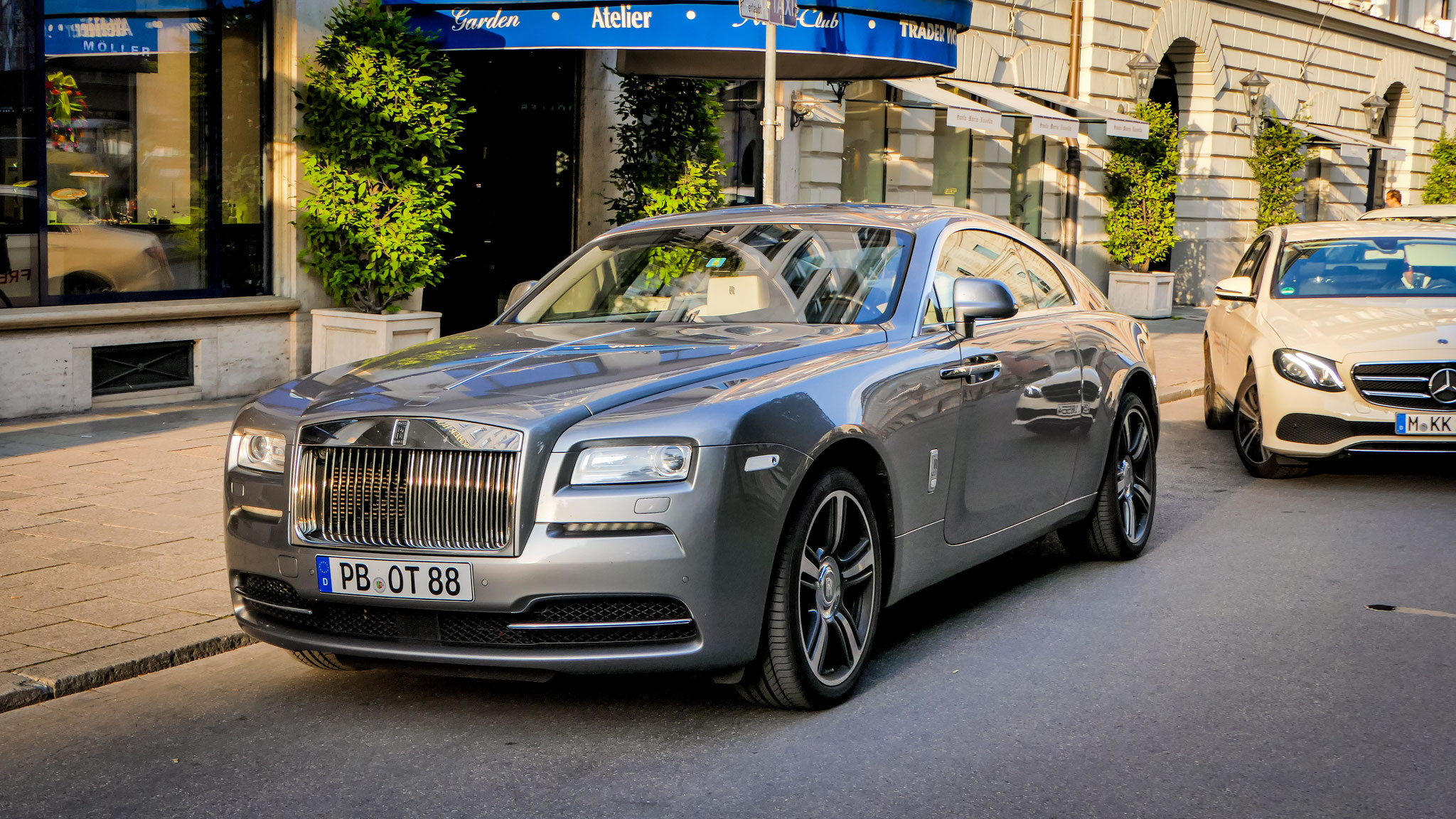 Rolls Royce Wraith - PB-OT88