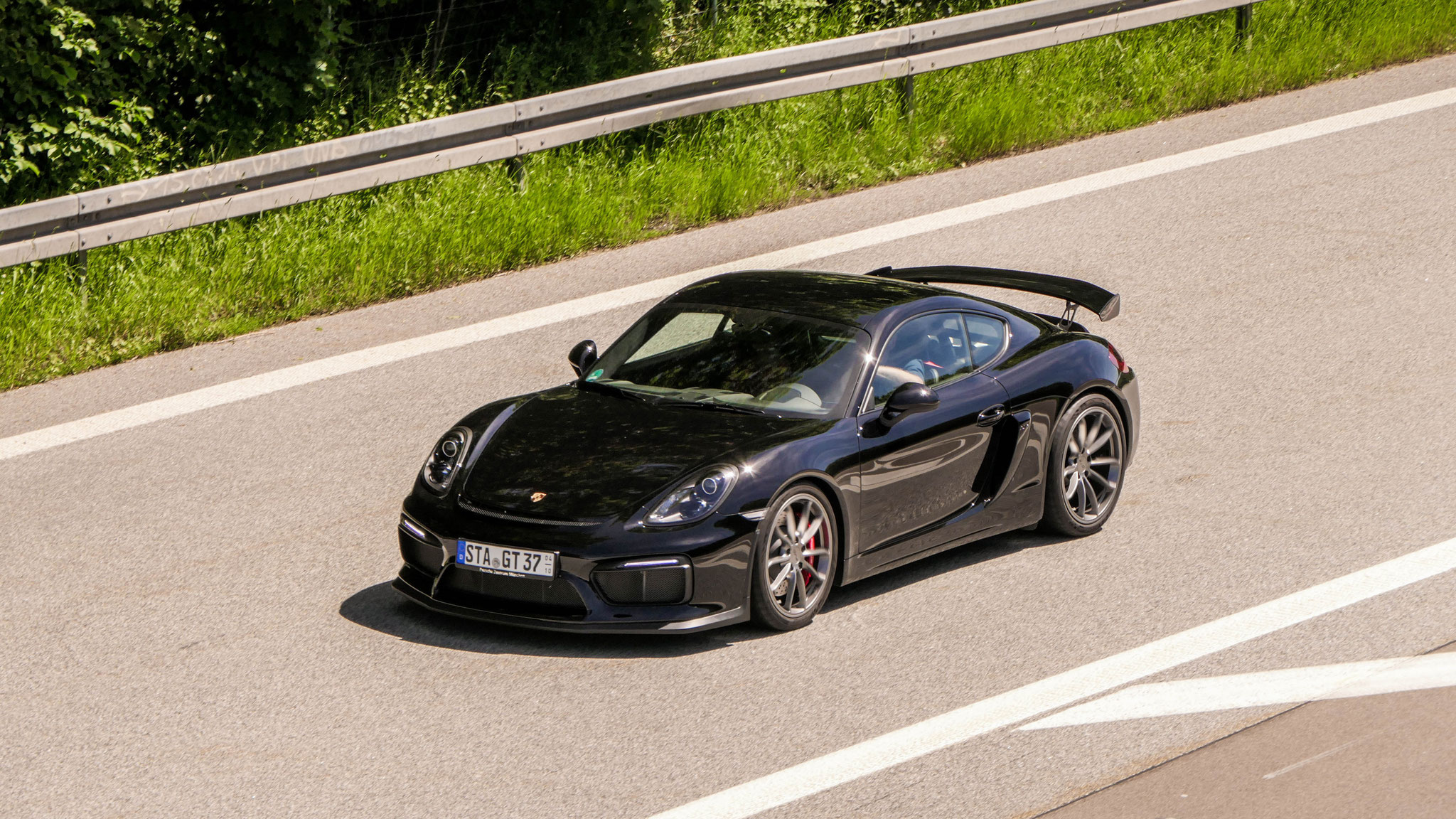 Porsche Cayman GT4 - STA-GT37