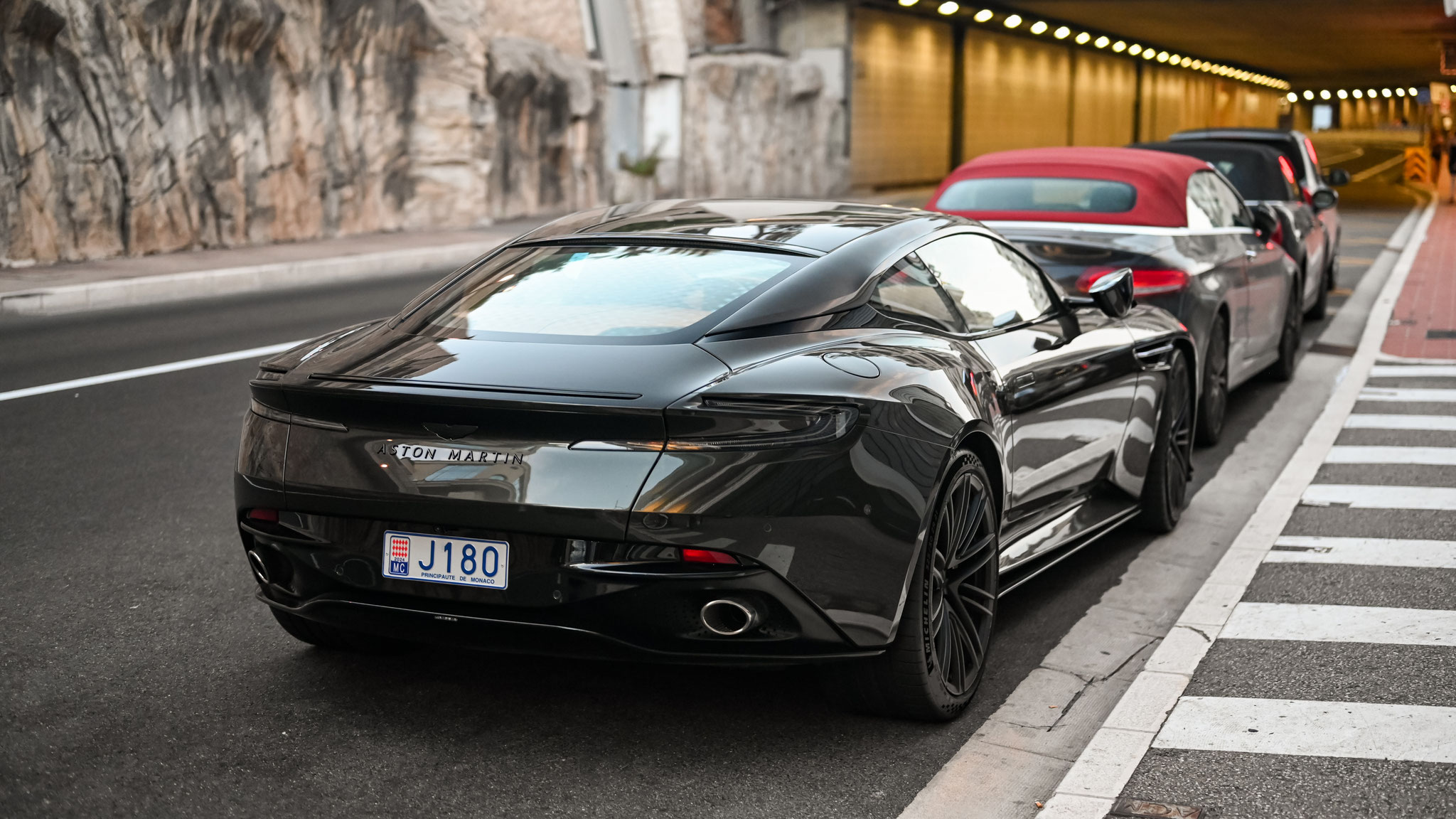 Aston Martin DB12 - J180 (MC)