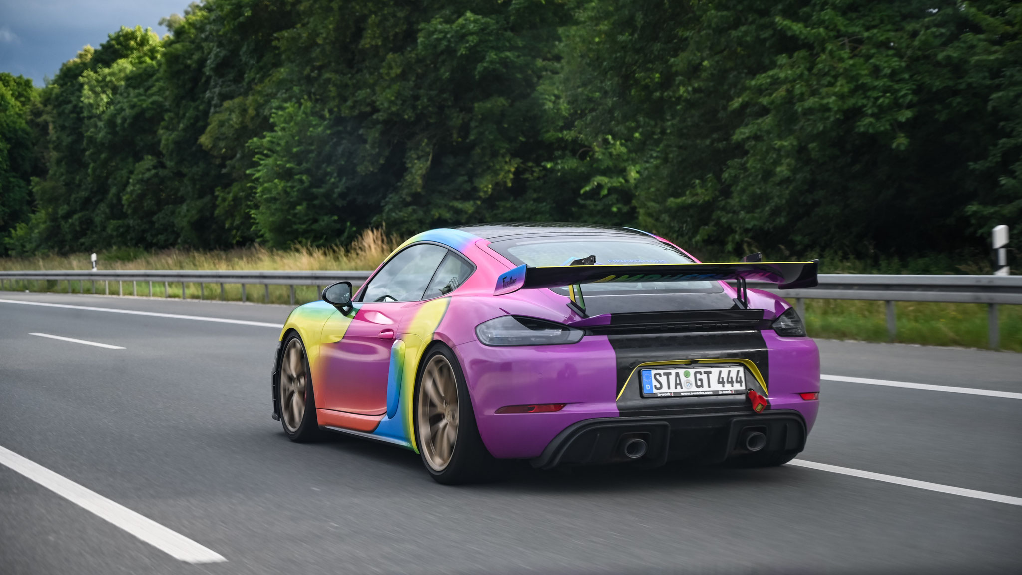 Porsche Cayman GT4 - STA-GT444