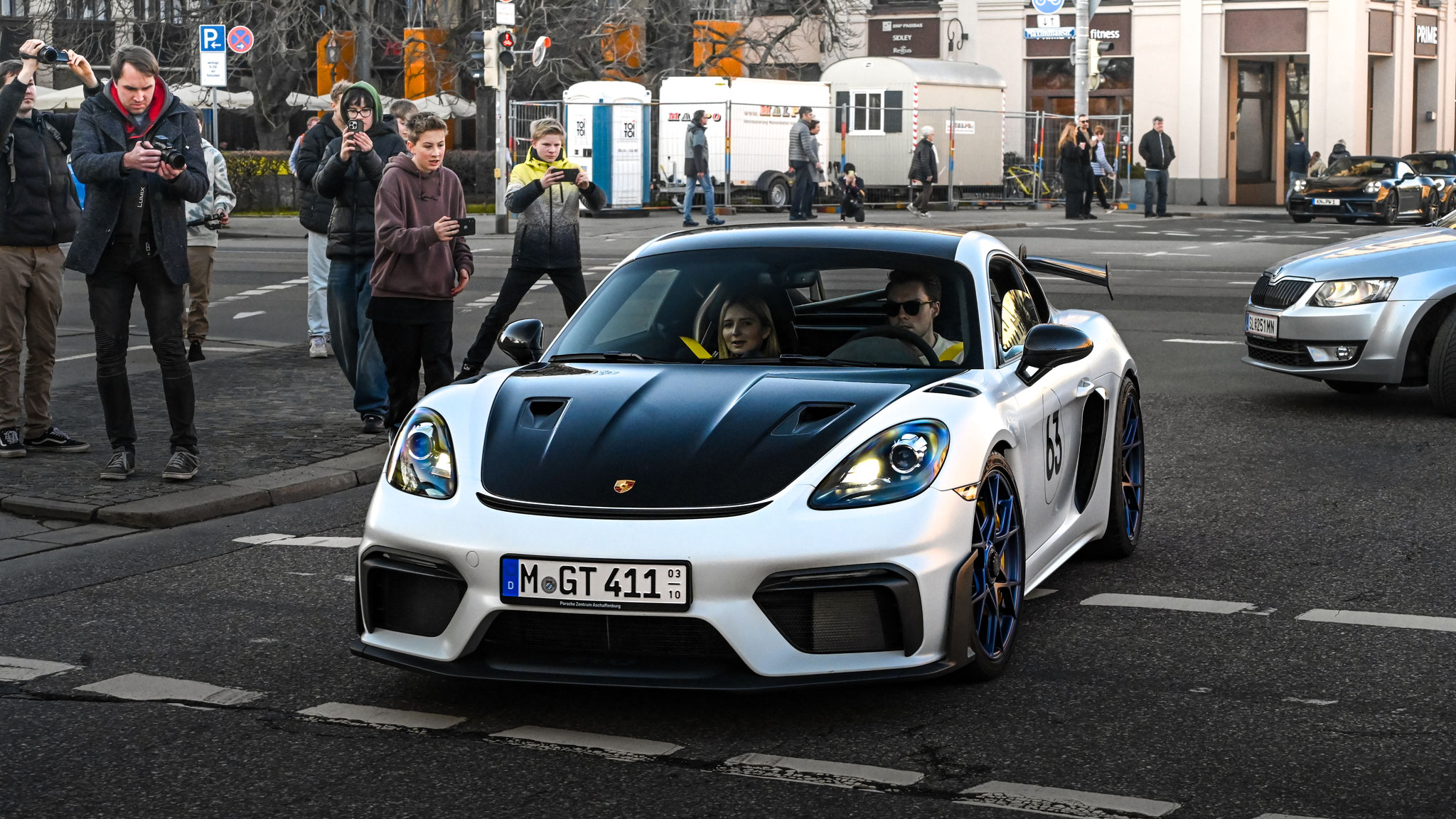 Porsche 718 GT4 RS - M-GT411