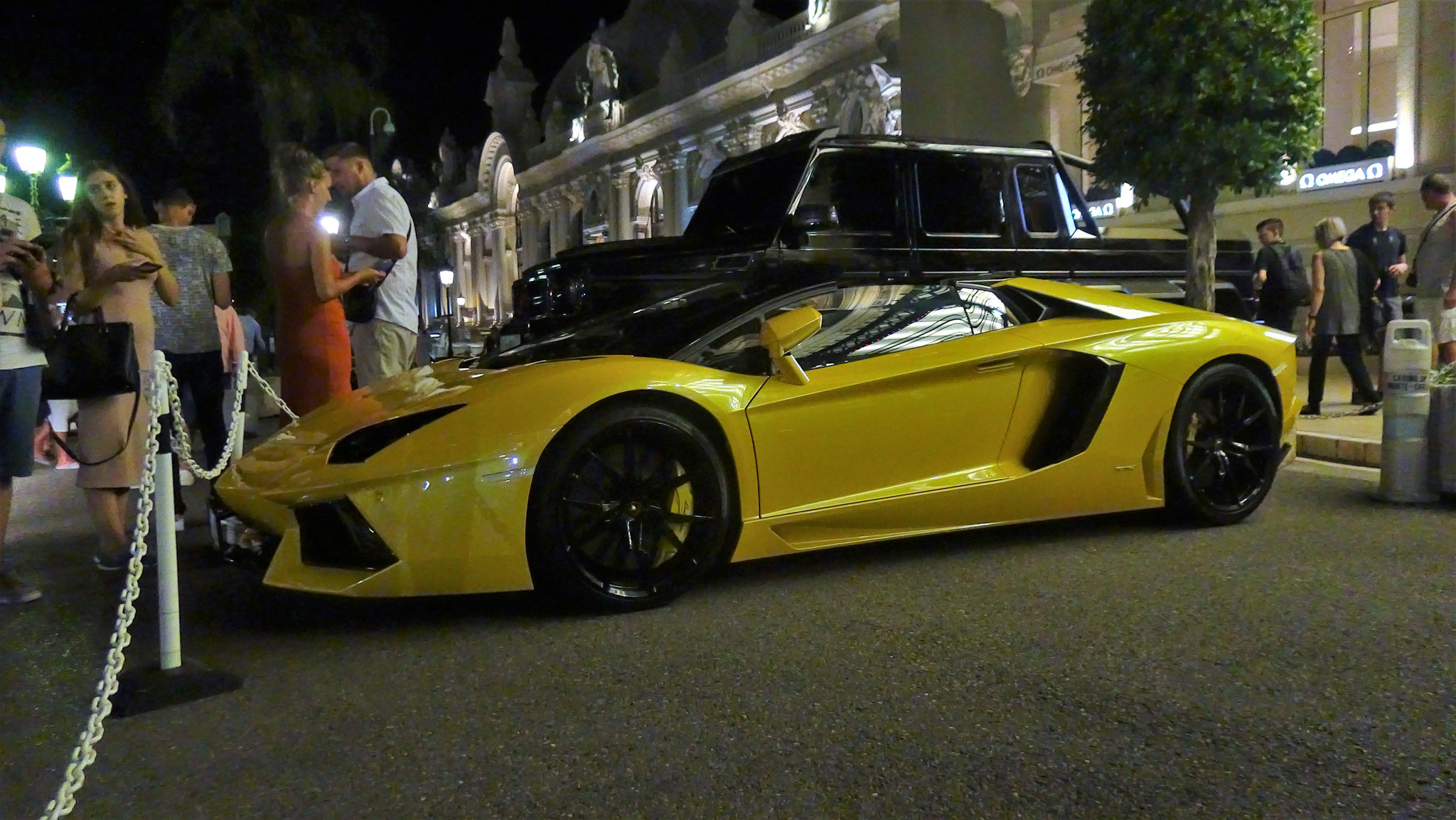 Lamborghini Aventador LP700-4 Roadster - 4AF9900 (CZ)