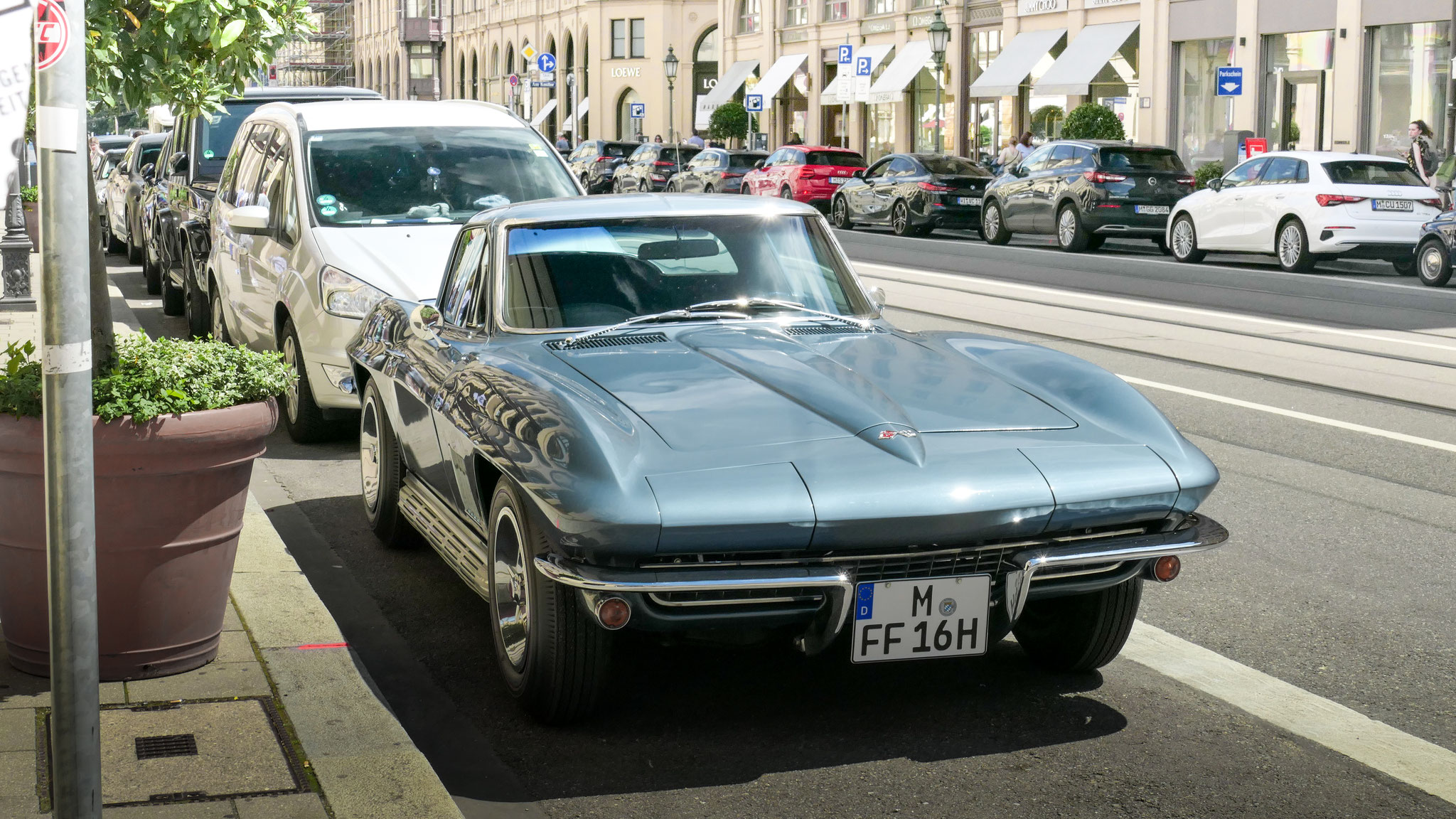Chevrolet Corvette C2 - M-FF16H