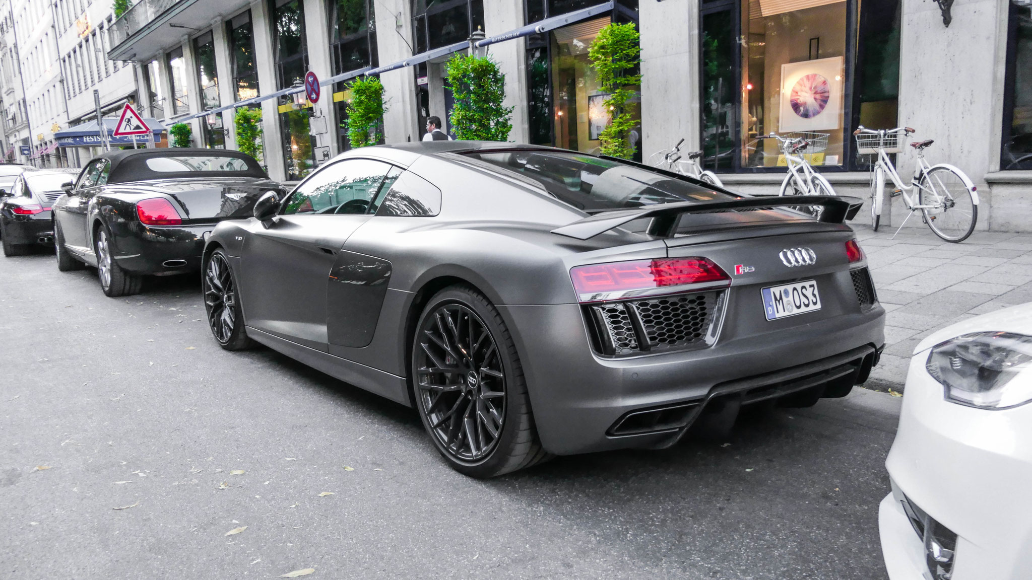 Audi R8 V10 - M-OS3