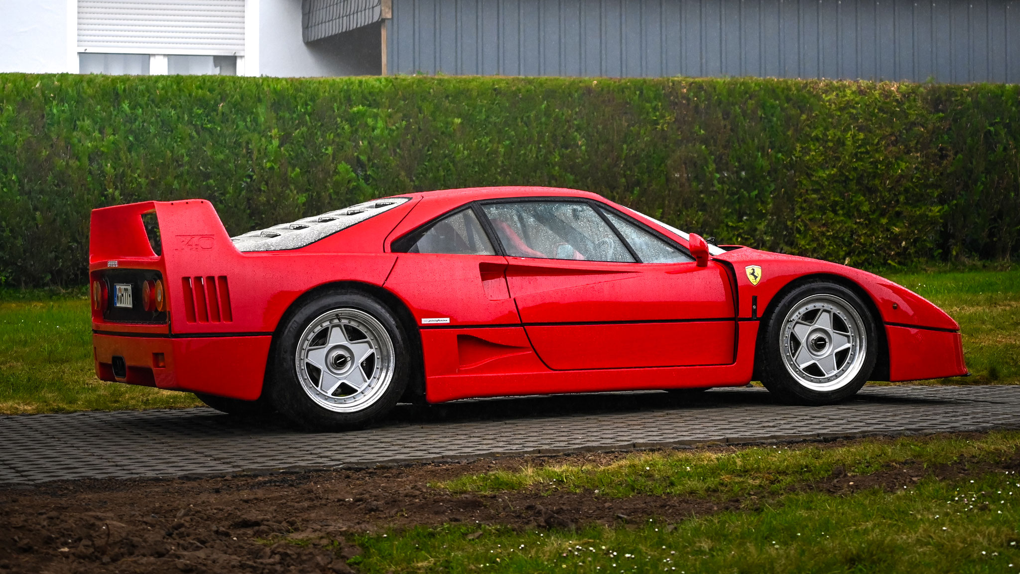 Ferrari F40 - W-H77H