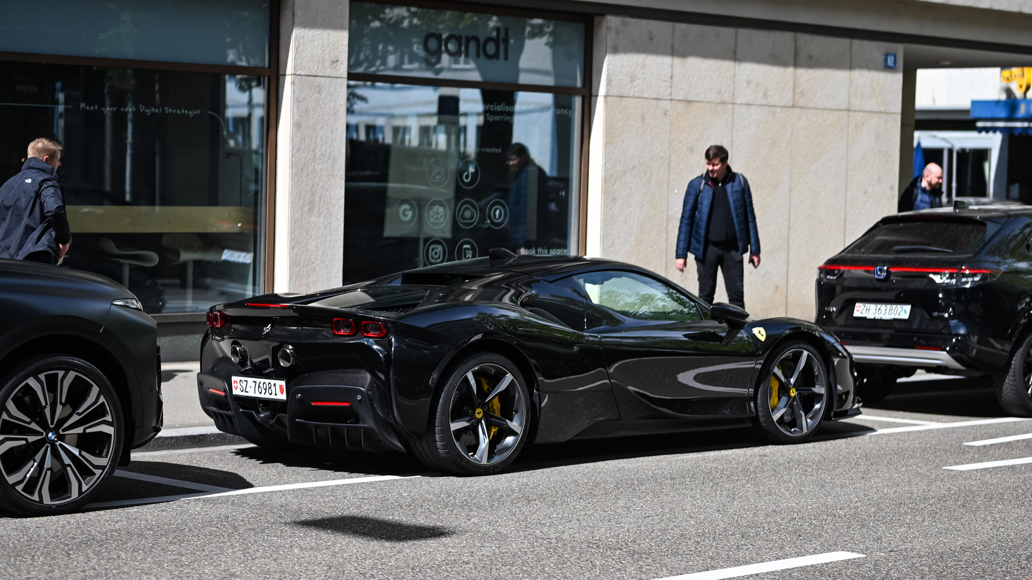 Ferrari SF90 Stradale - SZ76981 (CH)